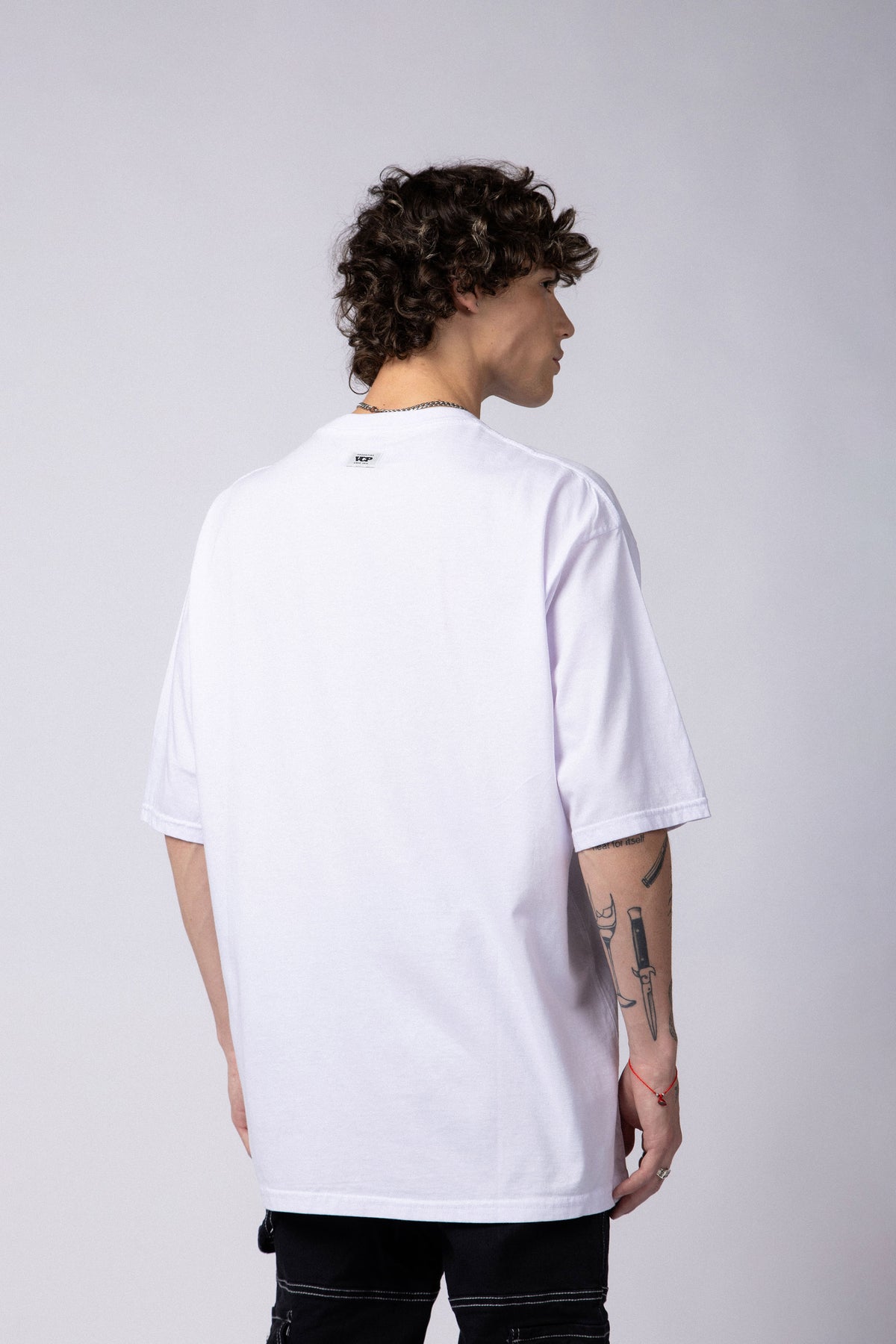 Remera Over Theo Blanca