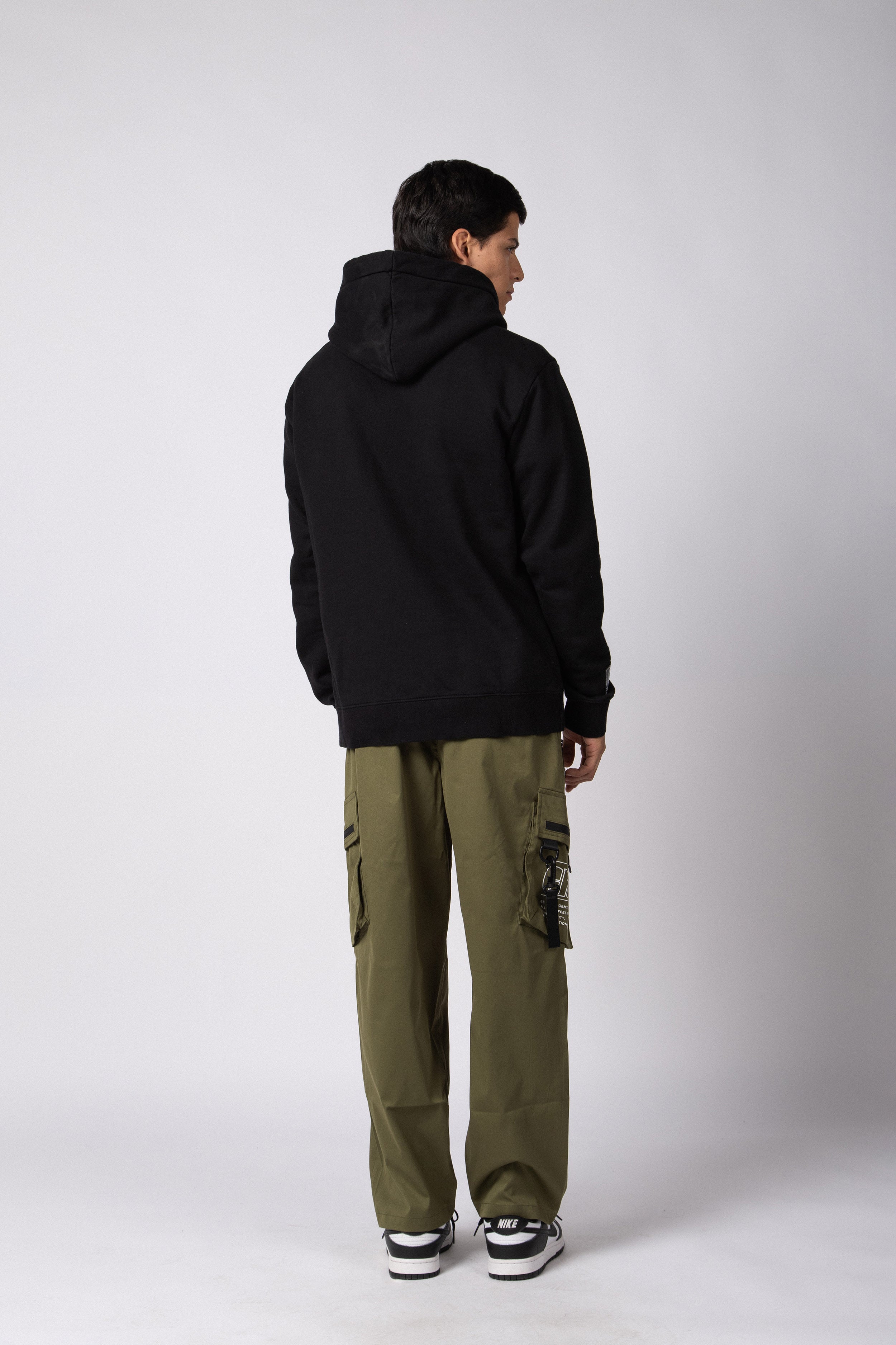 Buzo Canguro Dew Negro