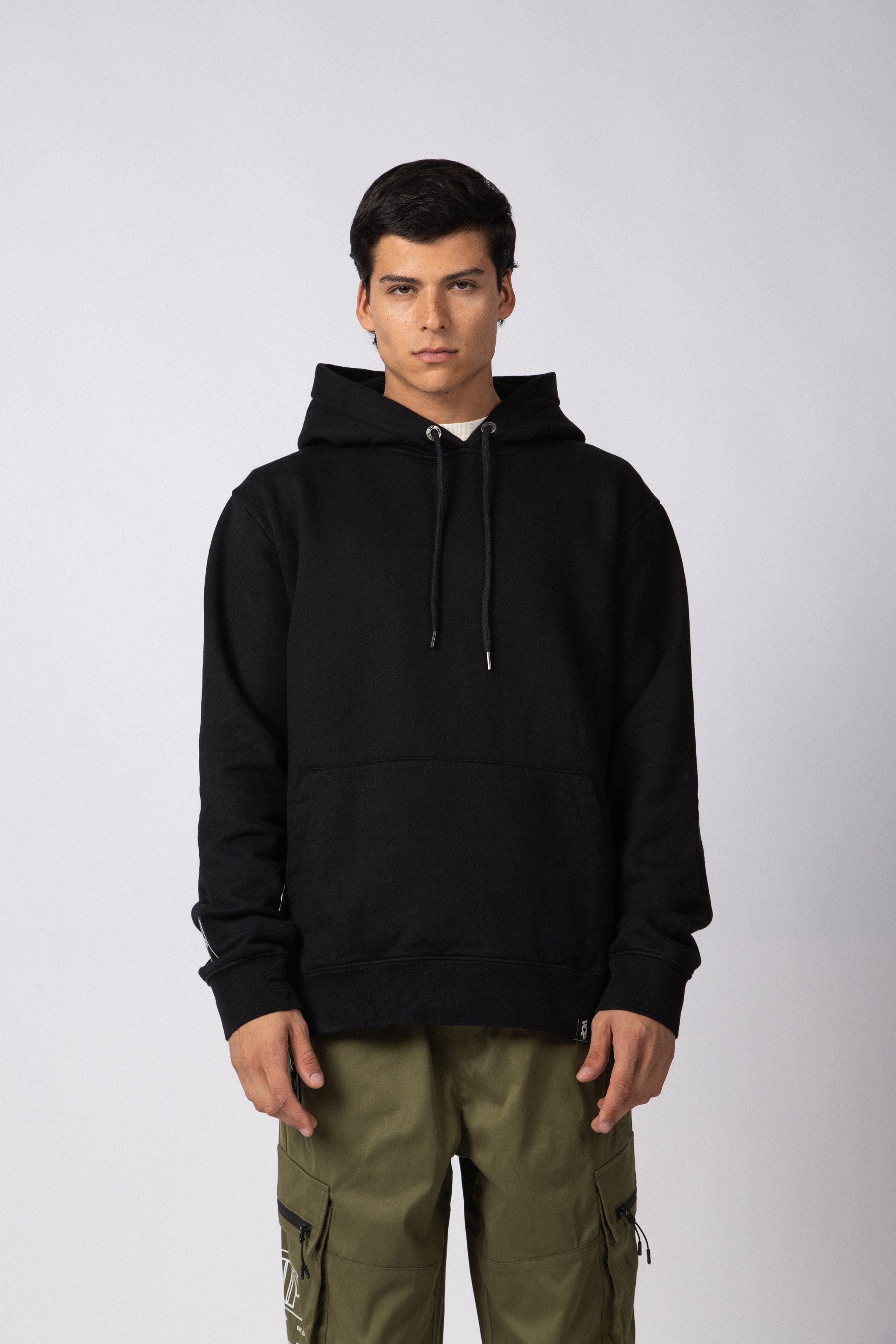 Buzo Canguro Dew Negro