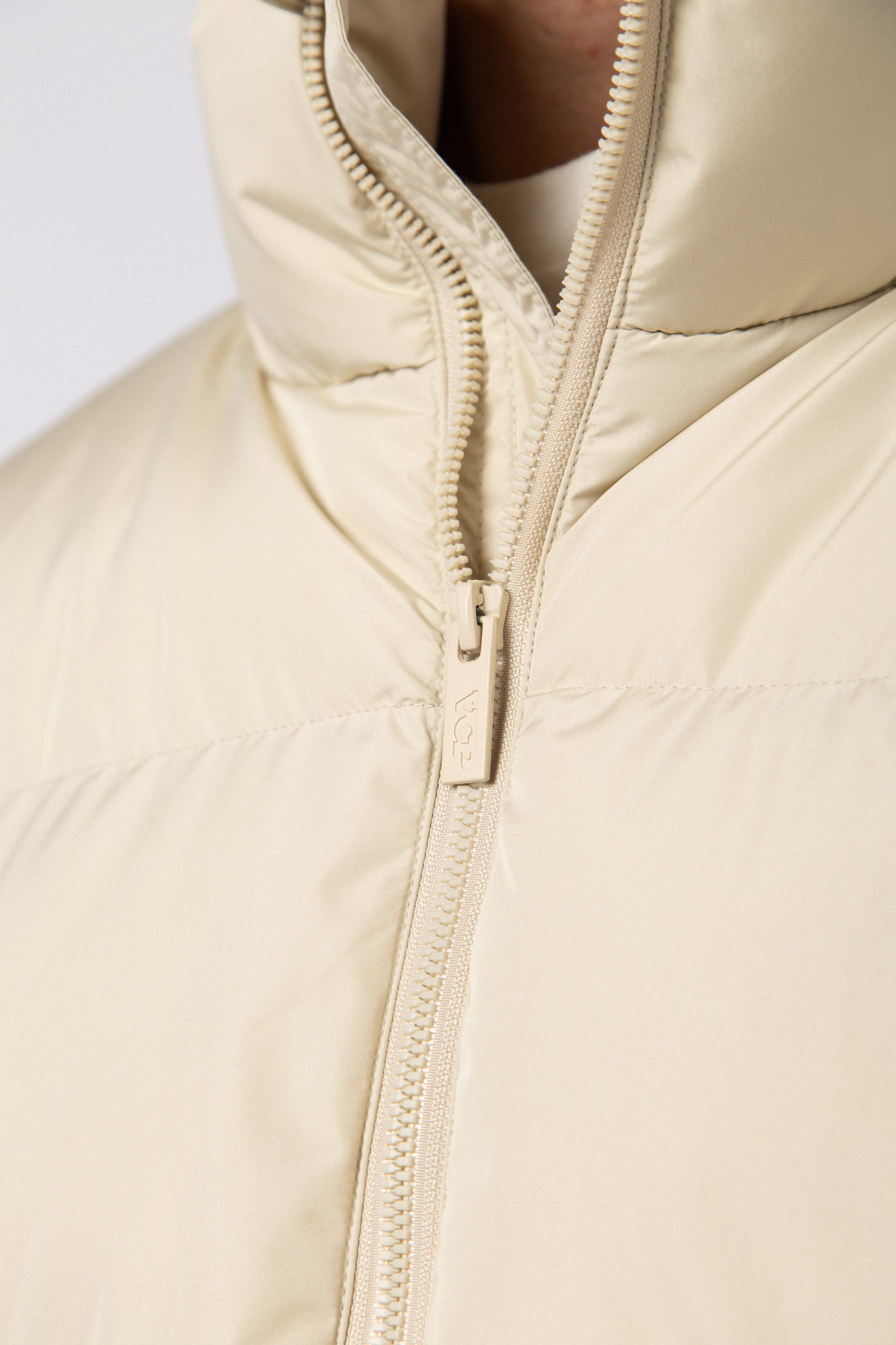 Campera Puffer Cronos Beige