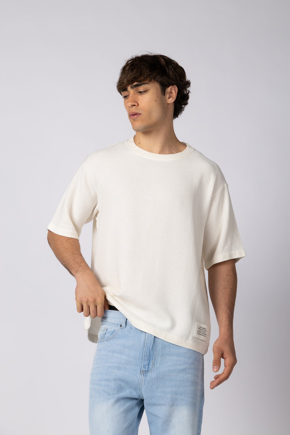 Remera Over Lino Rivo Blanca