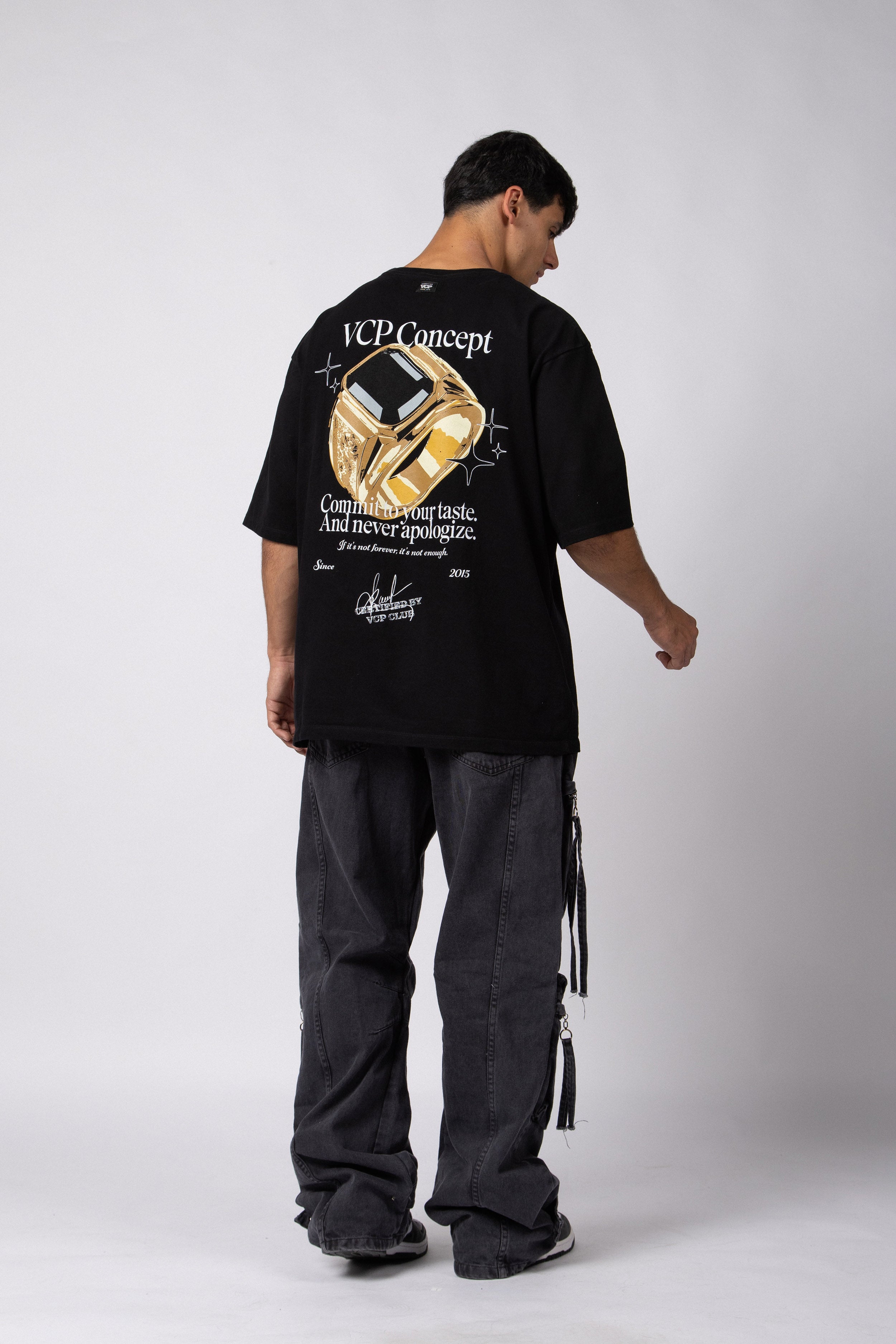 Remera Over Rhy Bling Negra