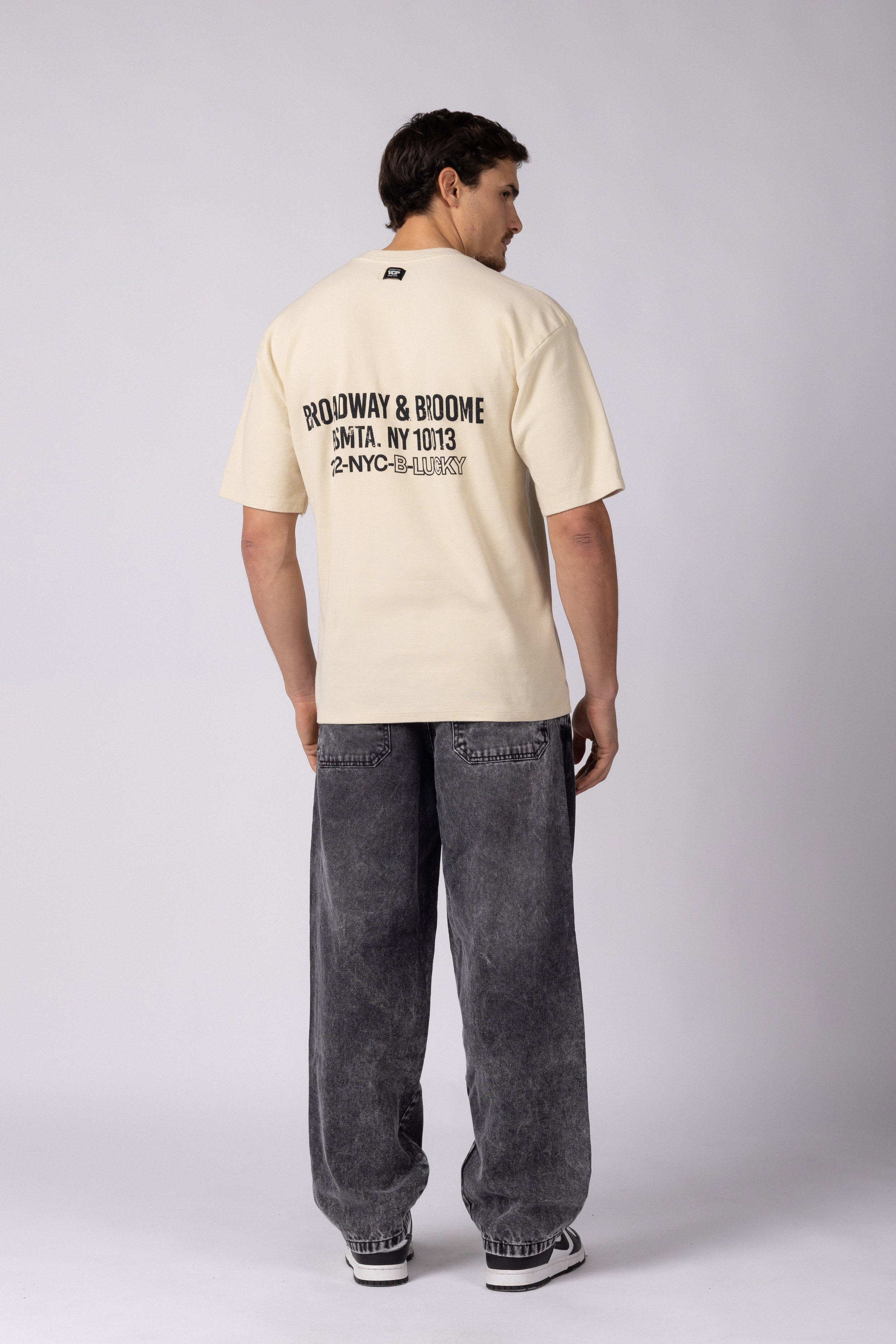Remera Over Molt Broadway Arena