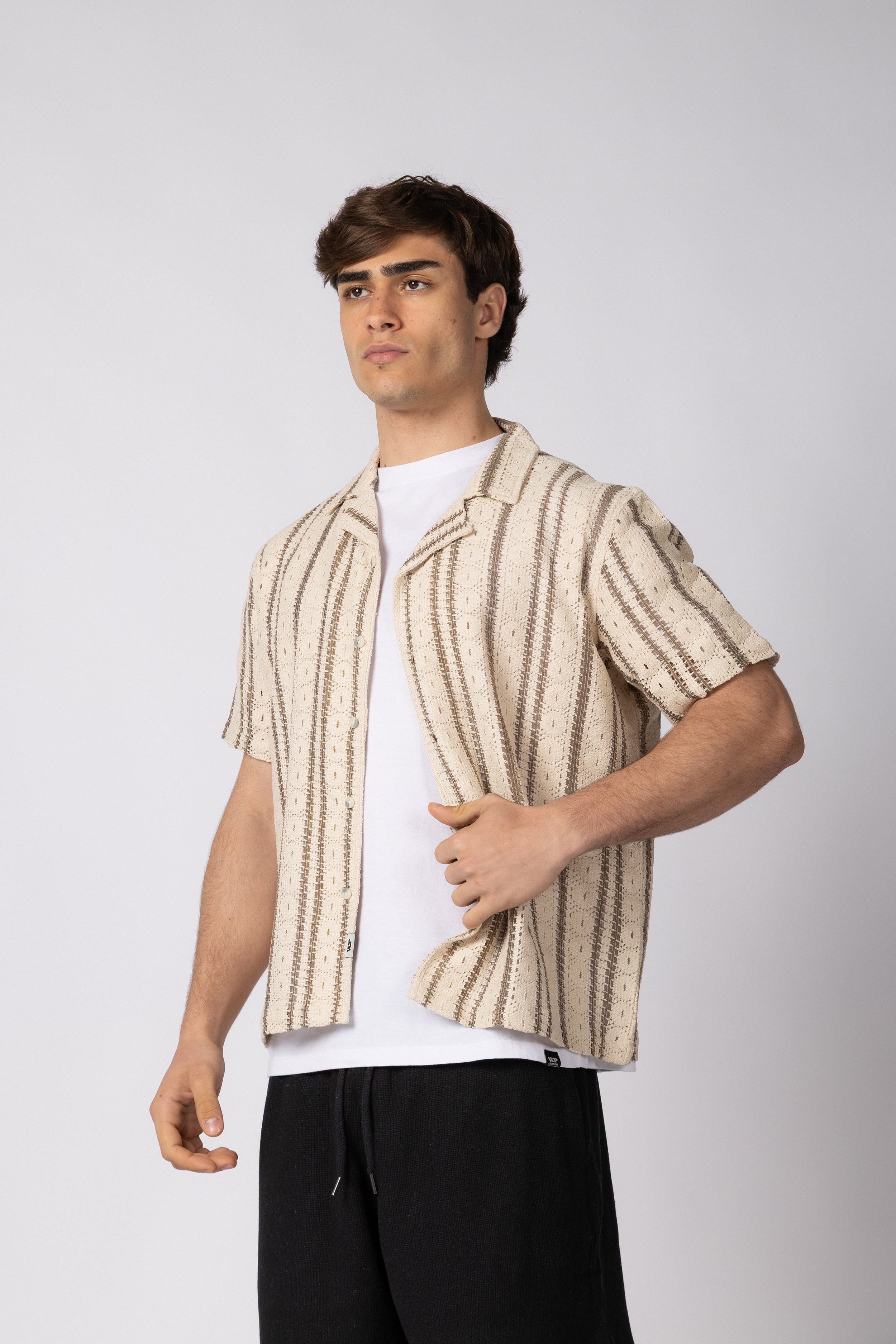 Camisa Manga Corta Crochet Steam Beige
