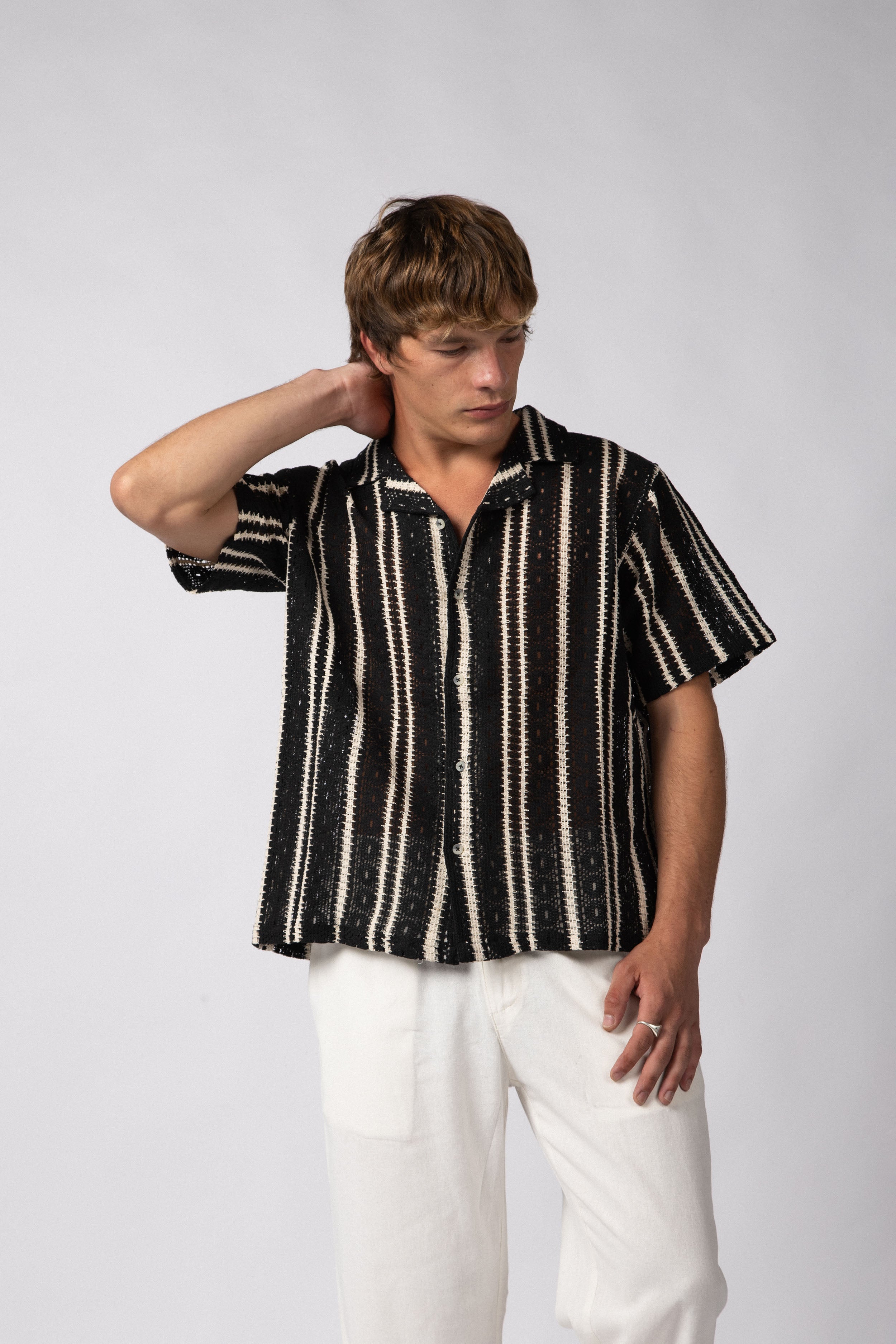 Camisa Manga Corta Crochet Steam Negra