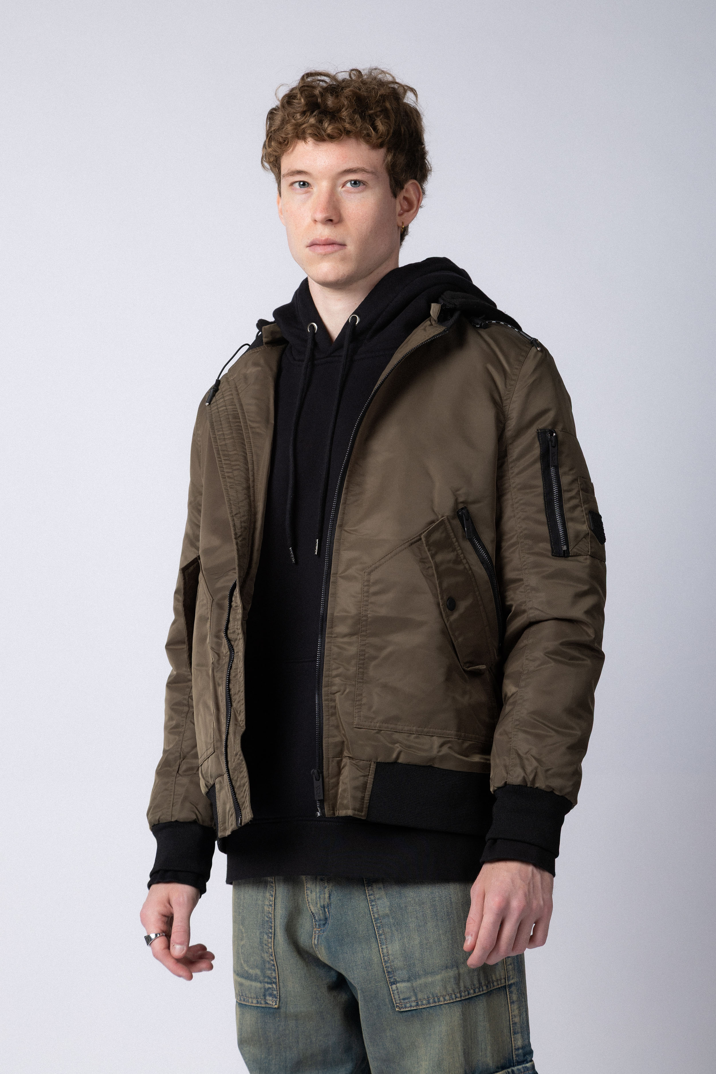 Campera Bomber Eldrick Militar