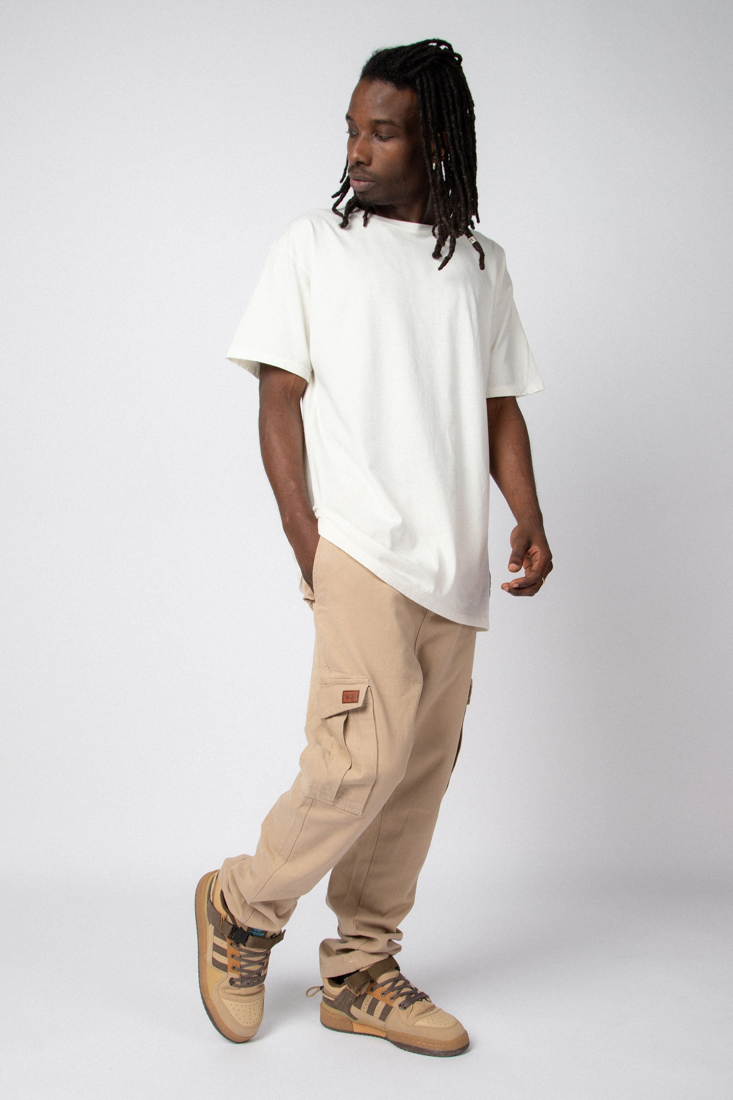 Pantalon best sale cargo camel