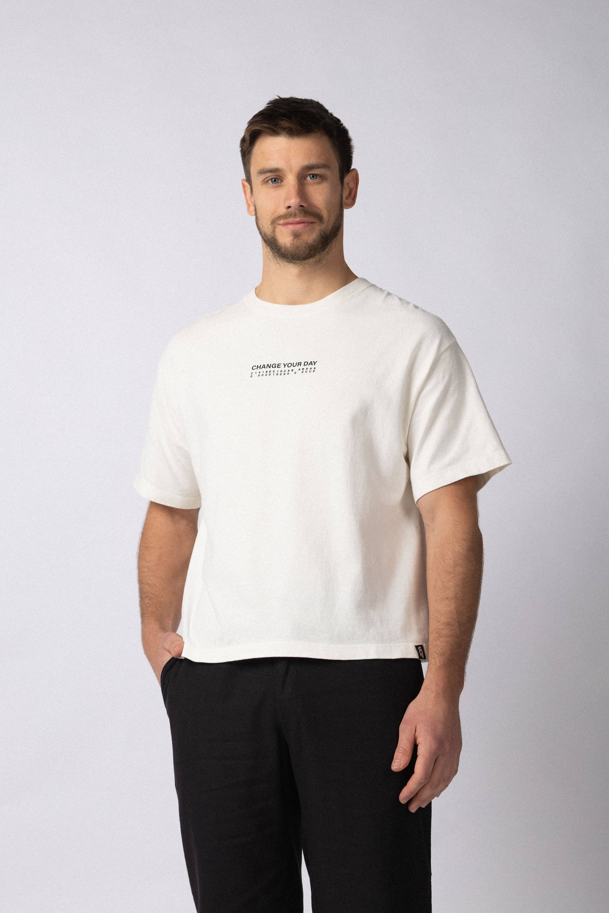 Remera Boxy Change Crudo