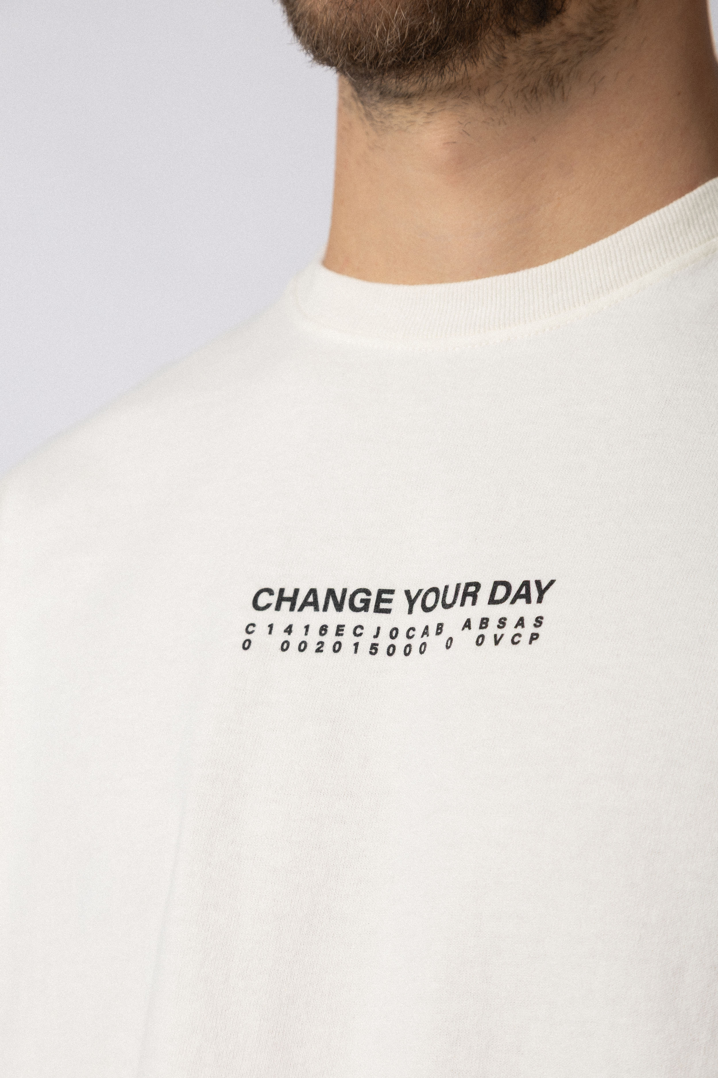 Remera Boxy Change Crudo