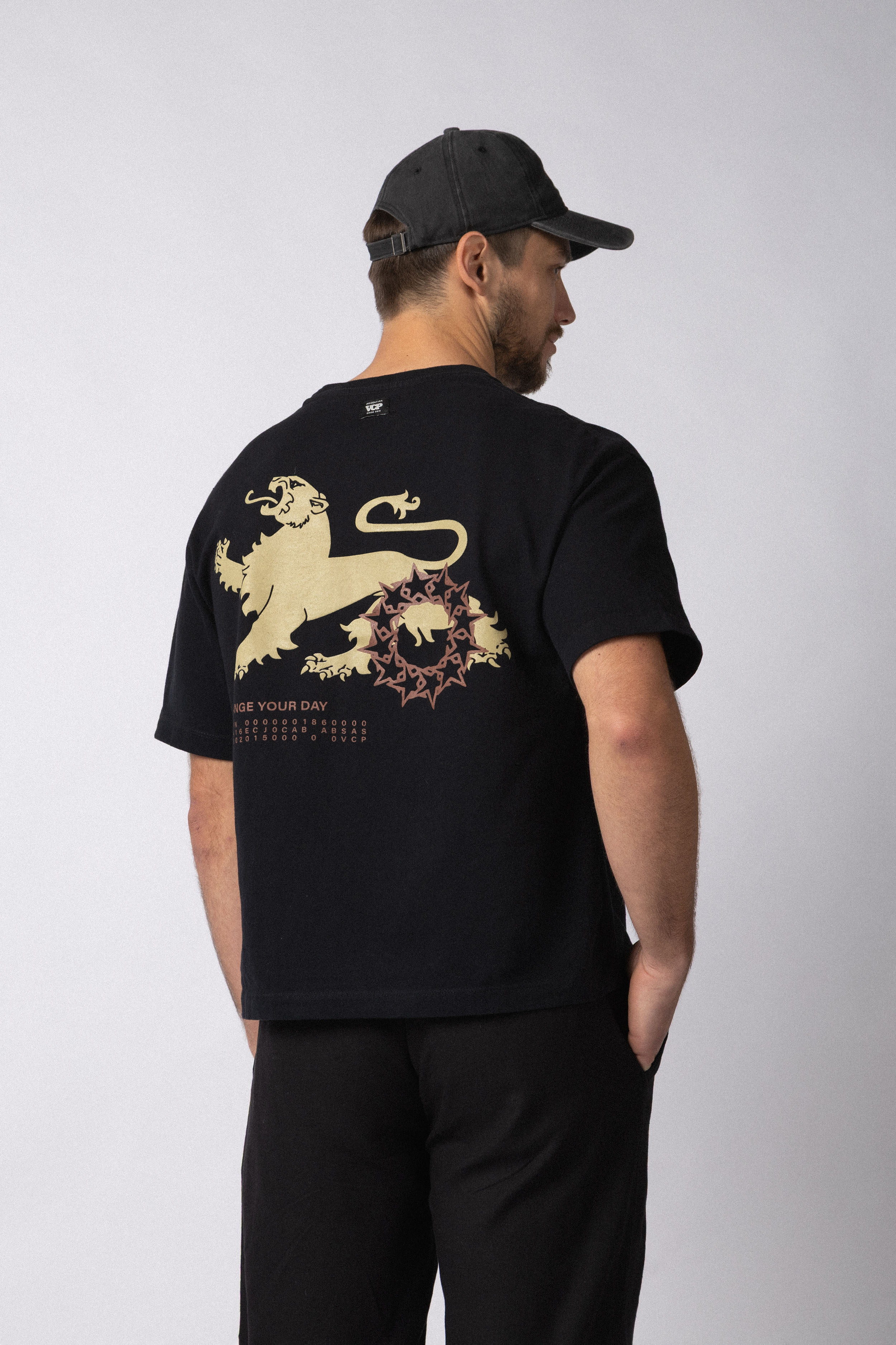 Remera Boxy Change Negra