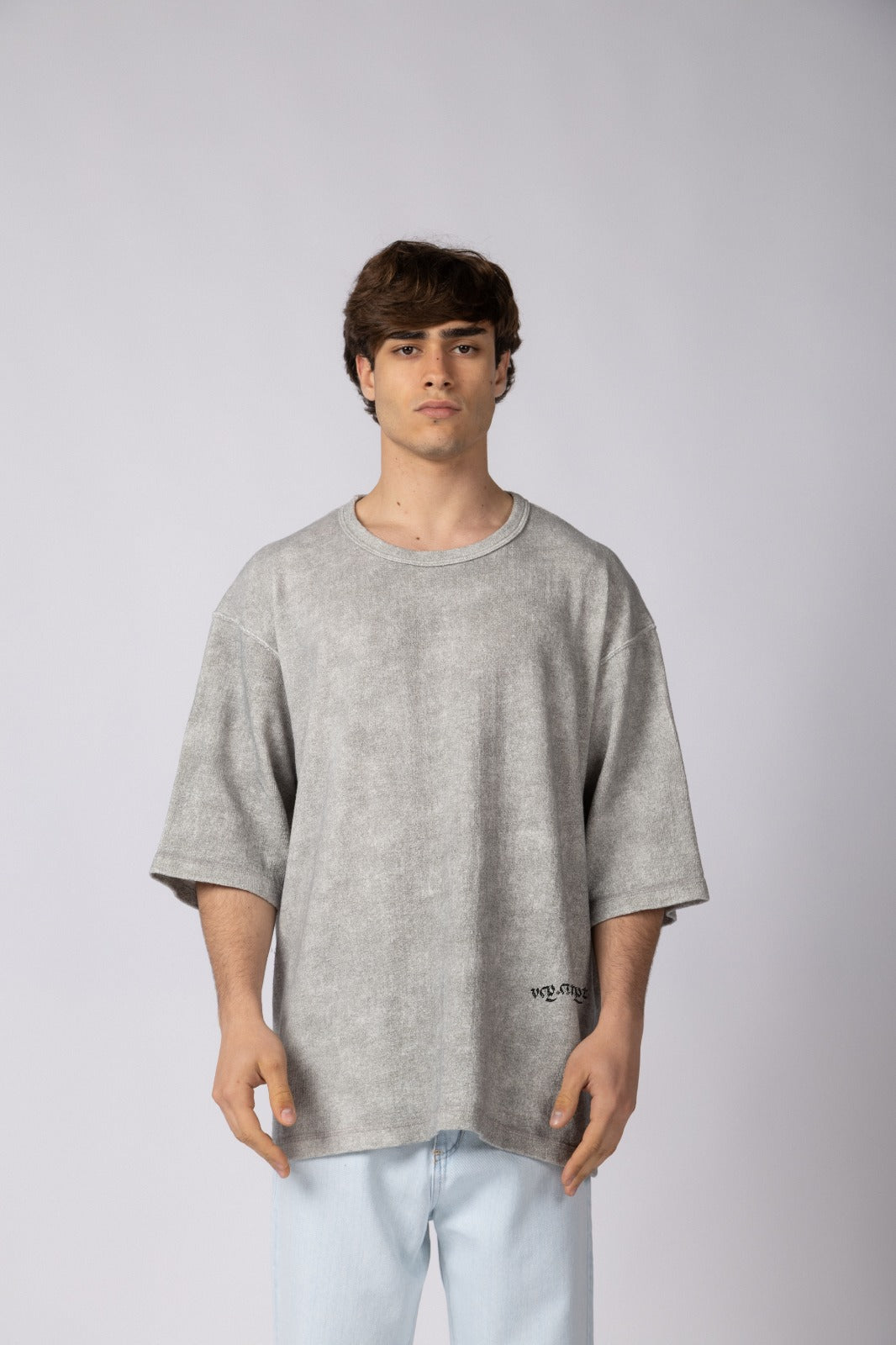 Remera Over Ika Cipher Gris