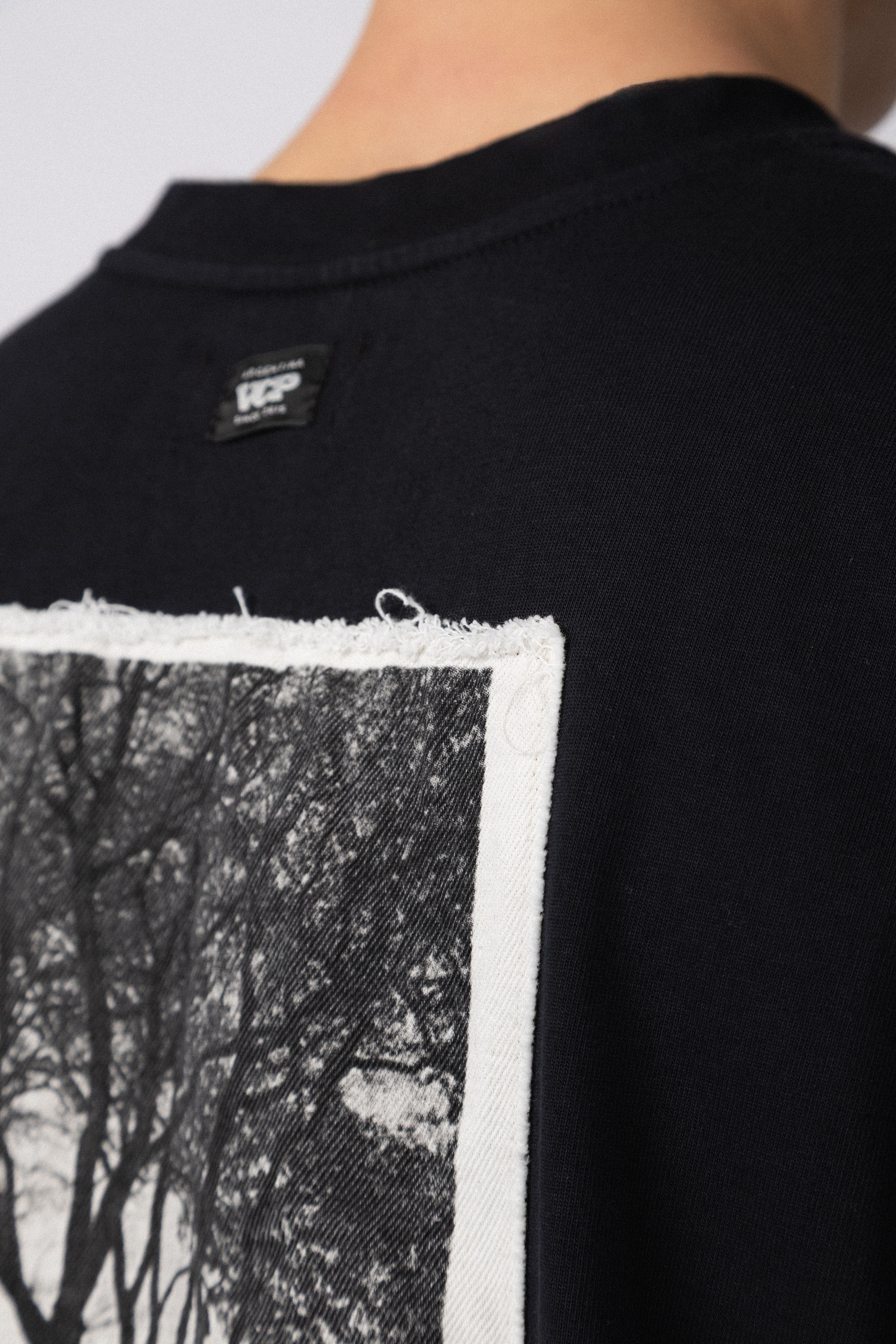 Remera Over GR Connect Negra