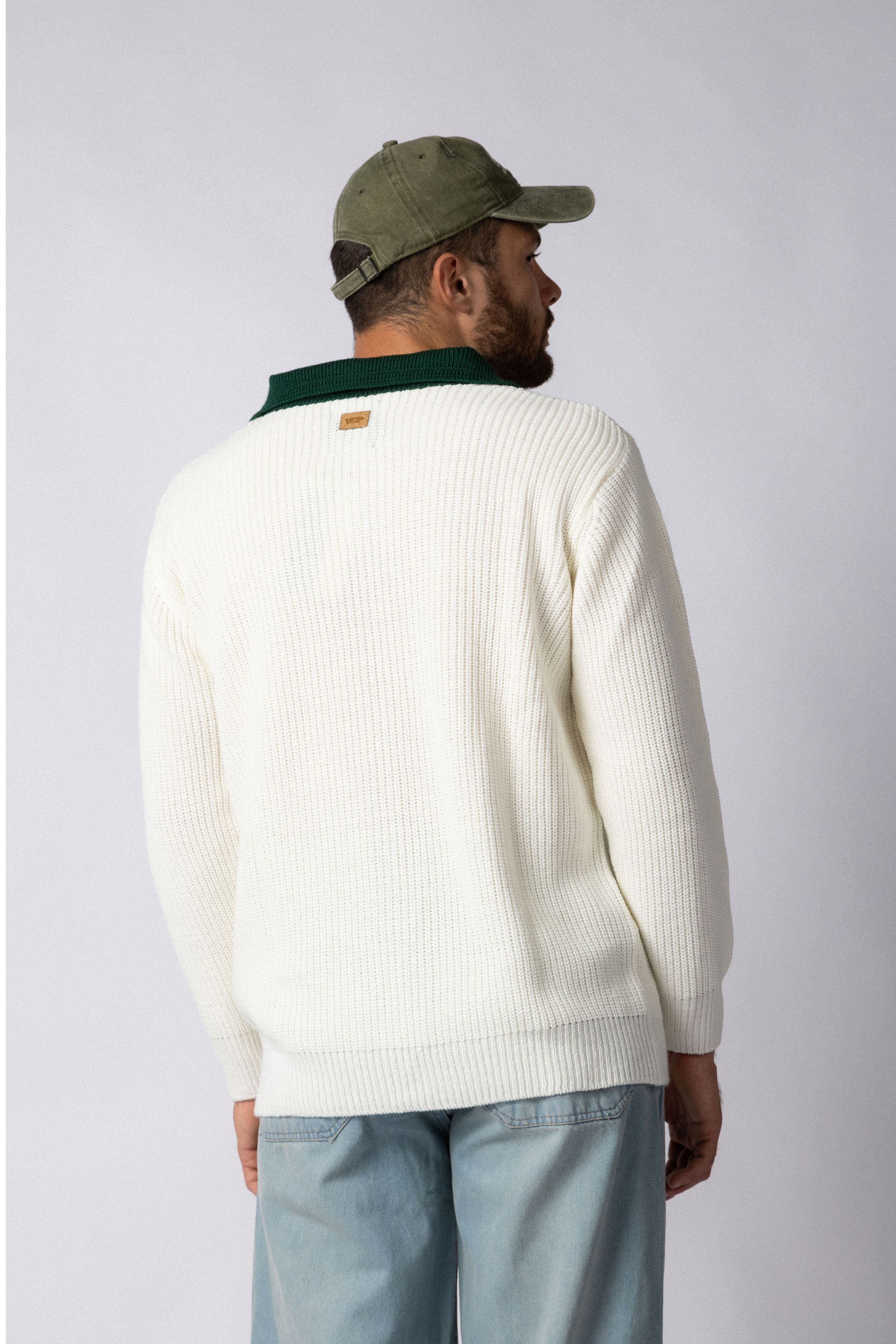Sweater Society Crudo