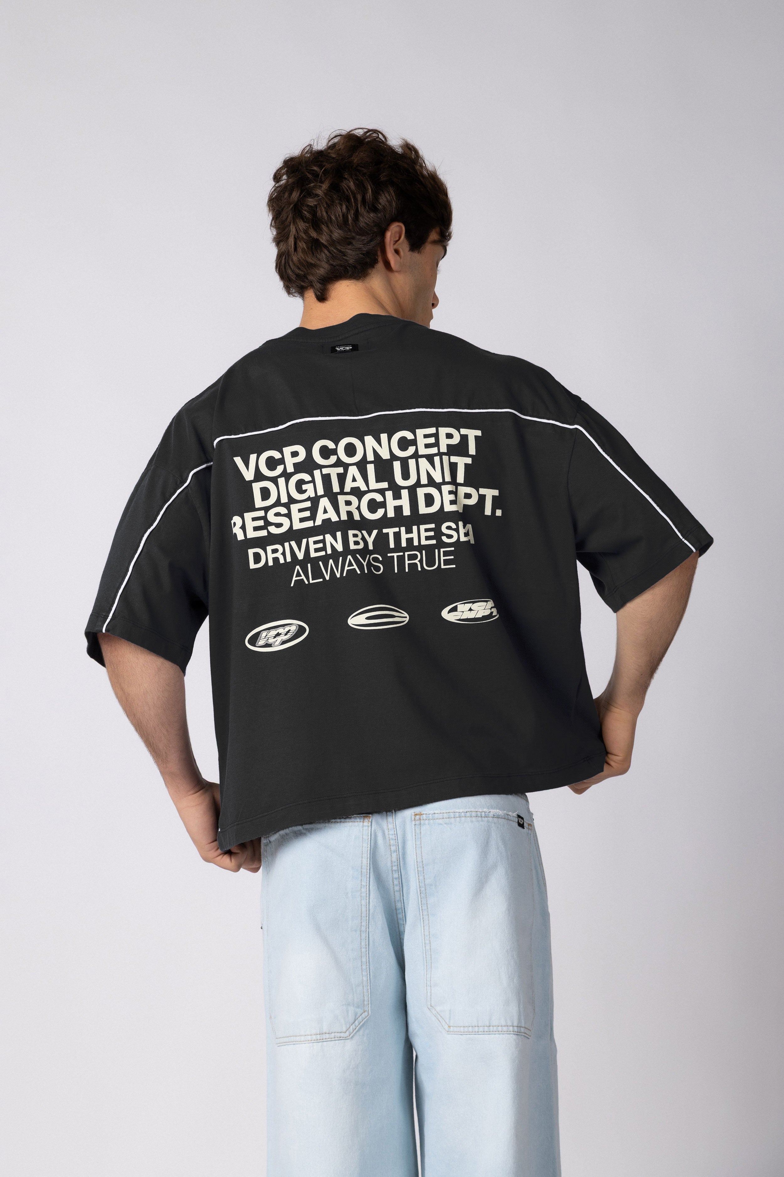 Remera Gabo Dept Negra