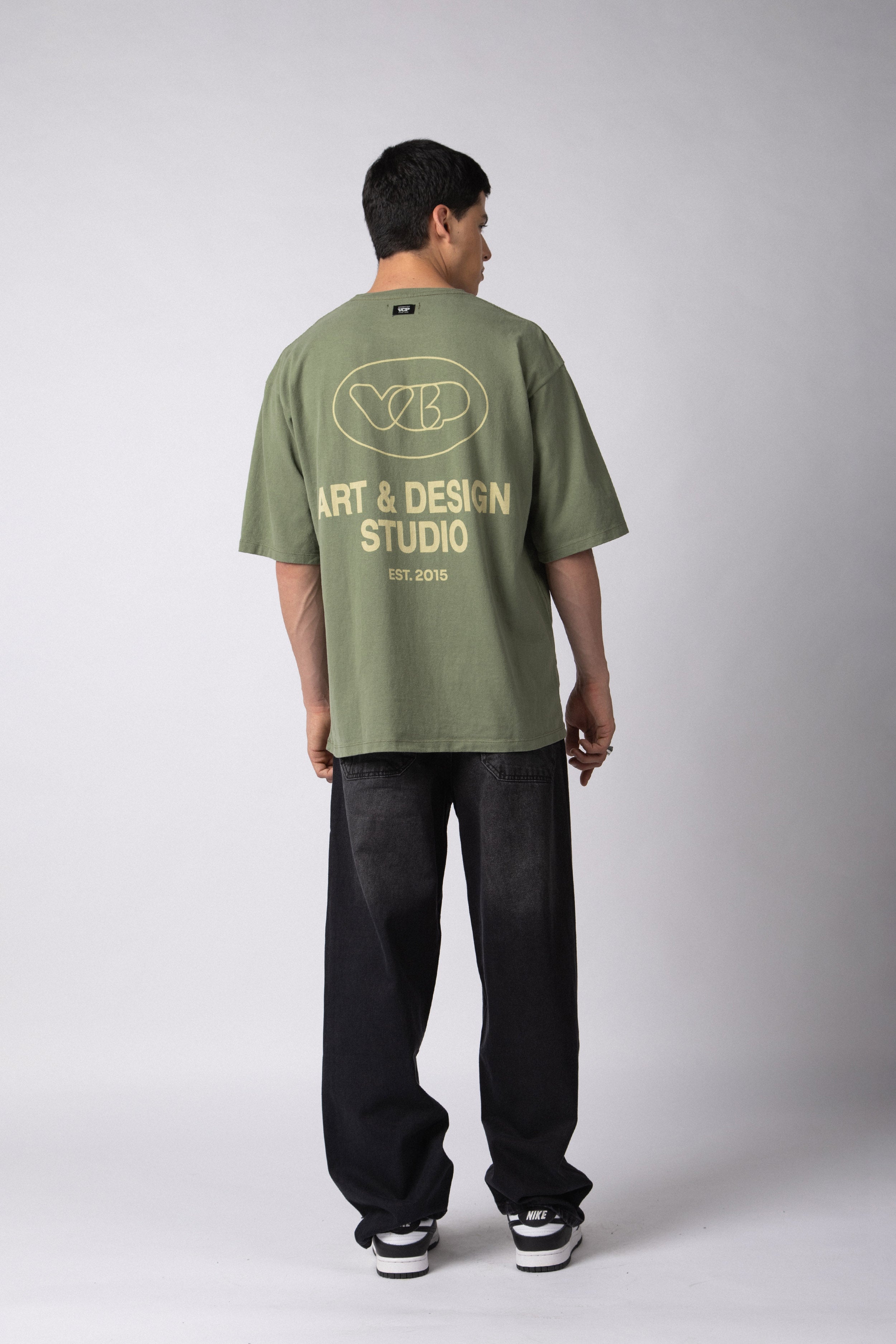 Remera Over Rhy Design Militar