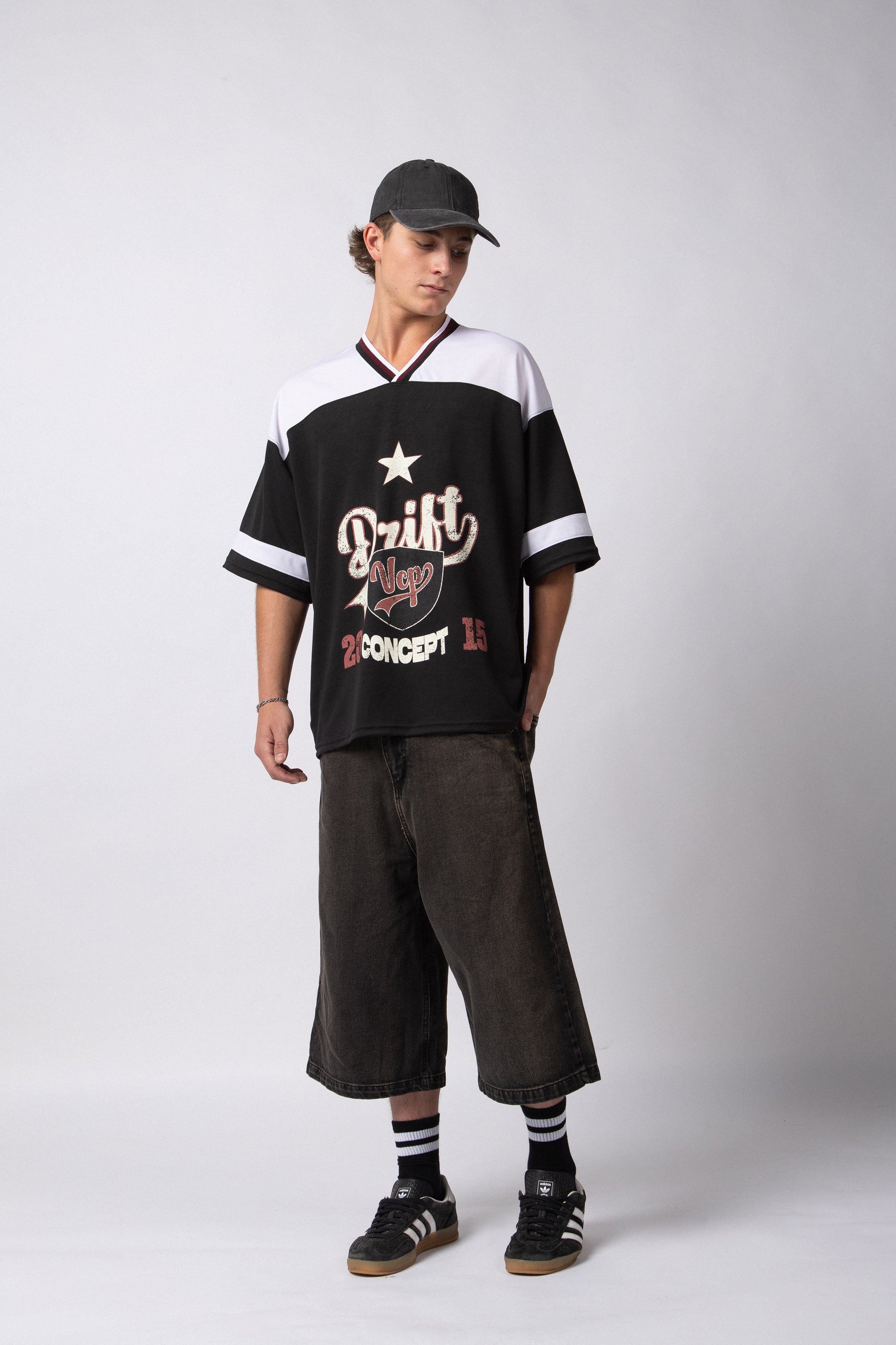 Camiseta AMR Division