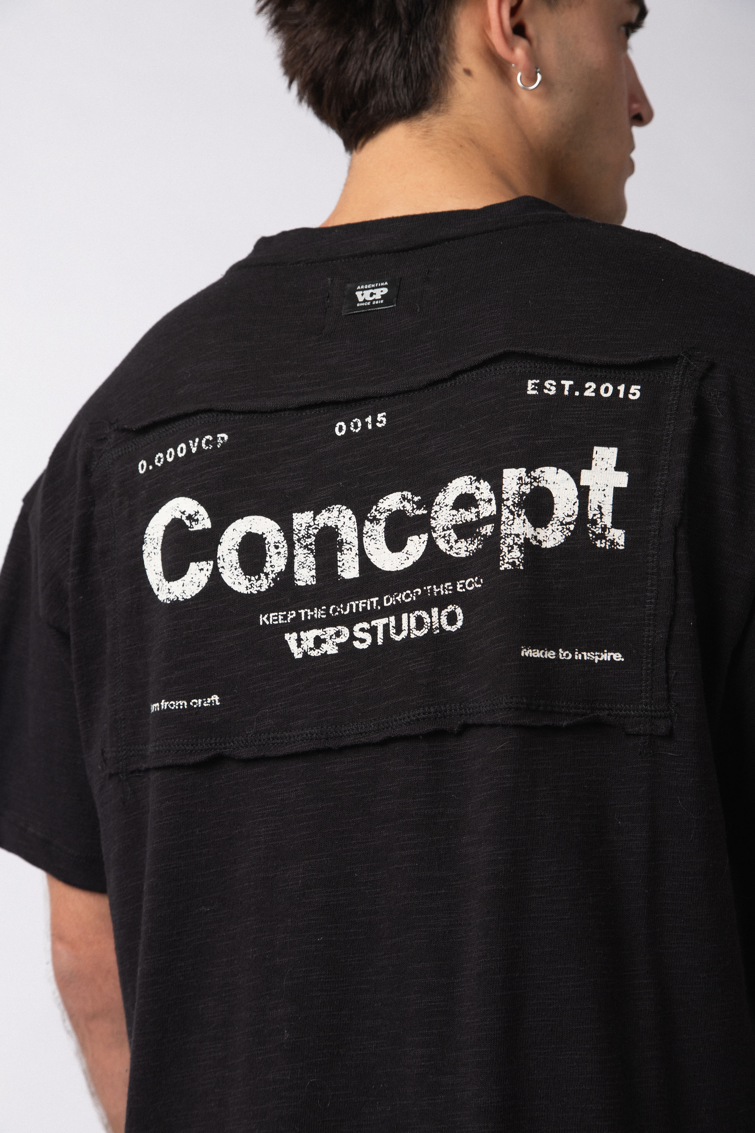 Remera Patch Drop Negra