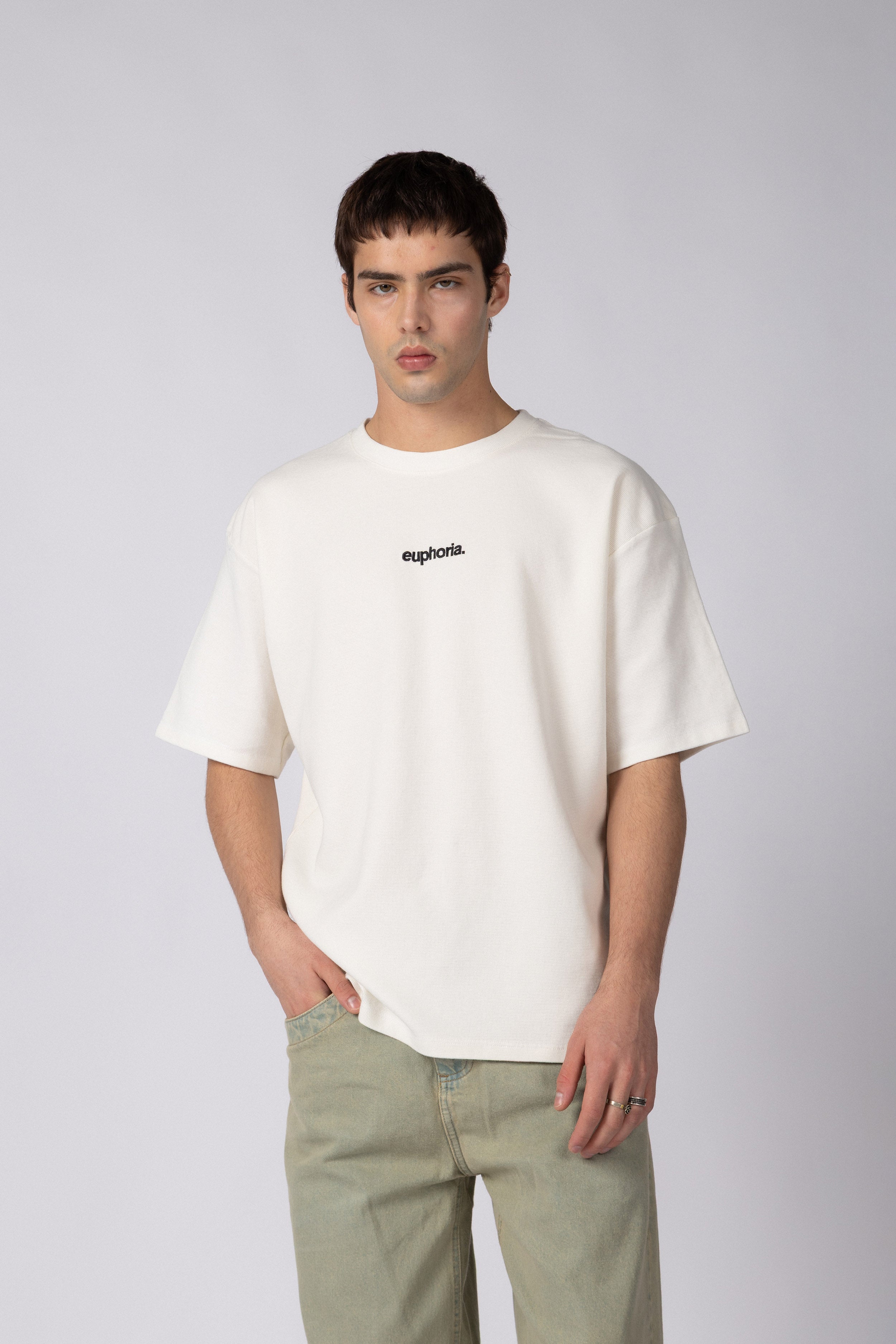 Remera Over Hana Euphoria Crudo