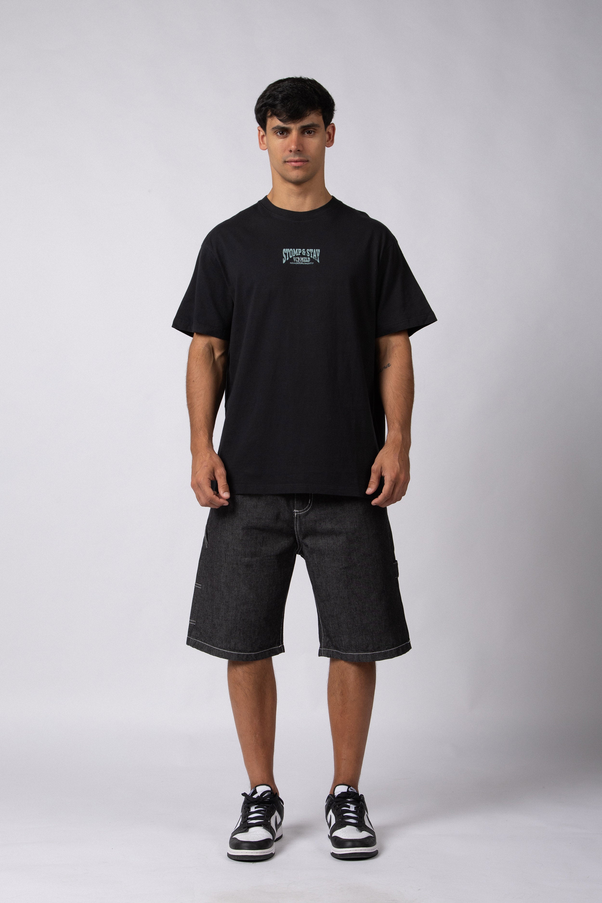 Remera RGL Field Negra