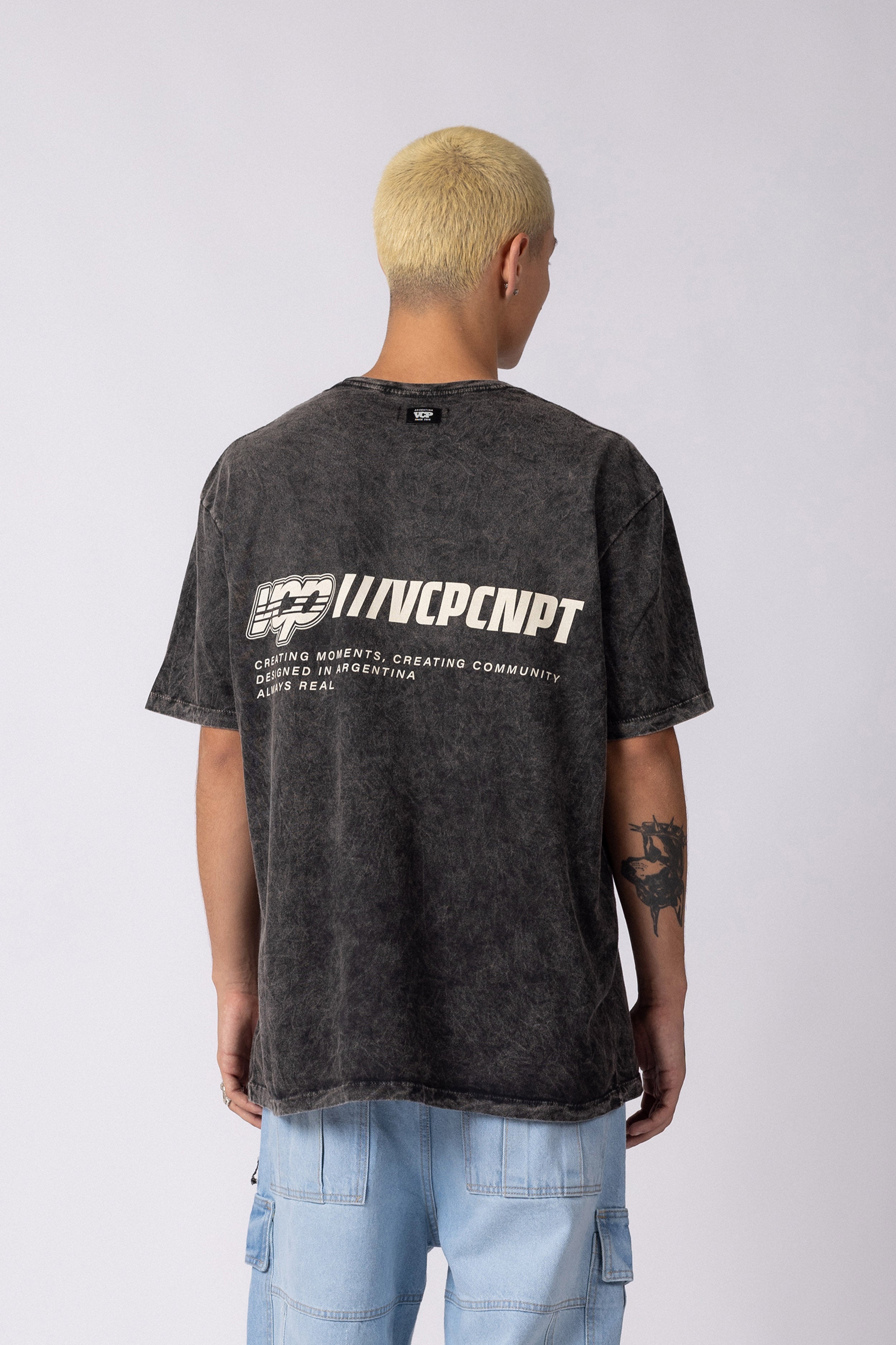 Remera DB Flux Negra