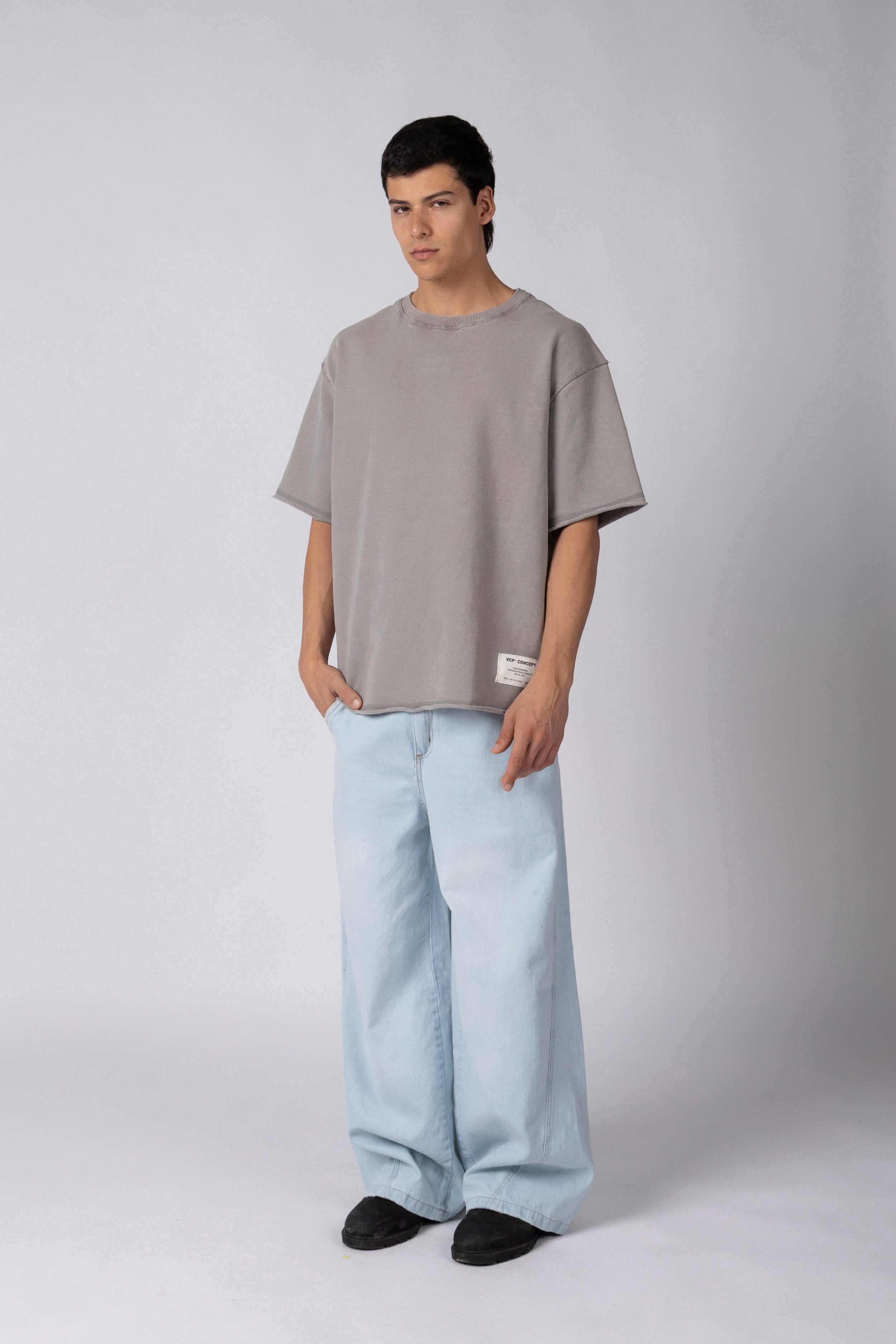 Remeron Rustico Over Skar Gris