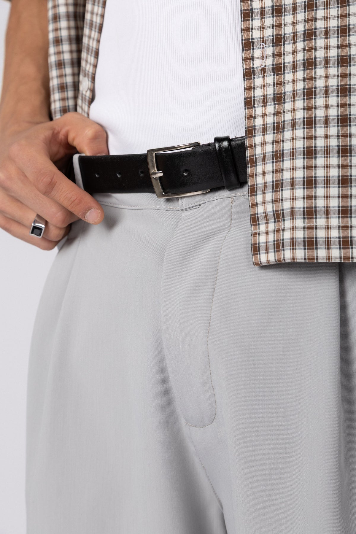Bermuda Sastrero Baggy Harlow Gris