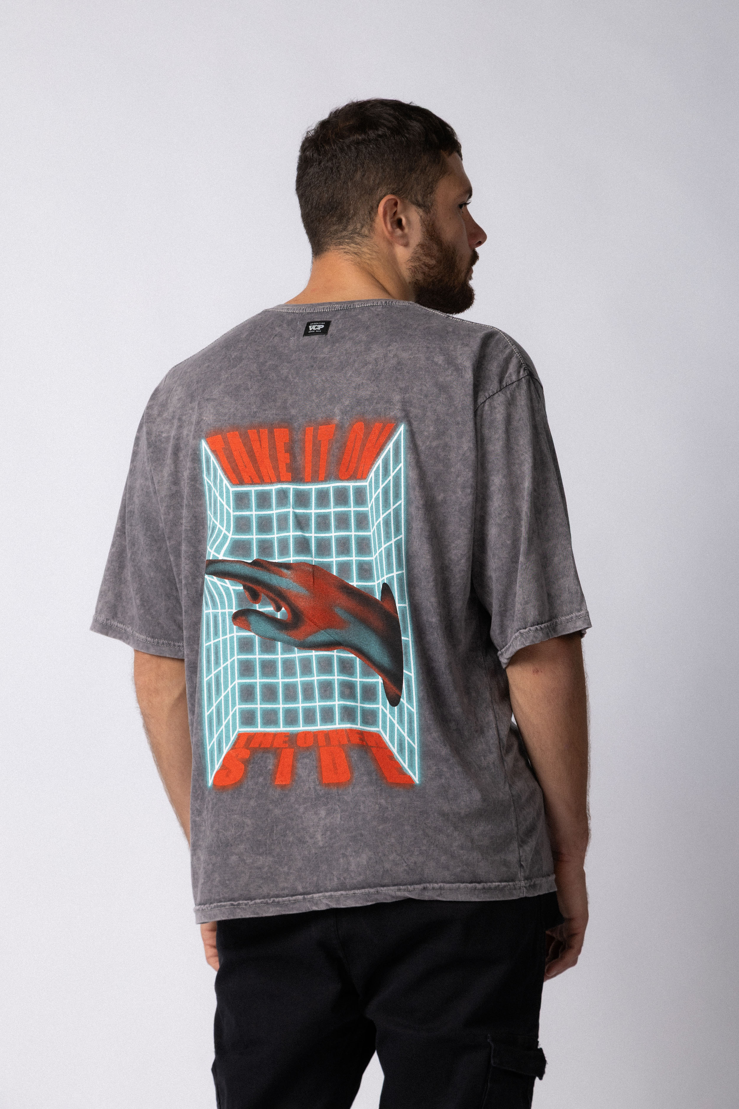 Remera GB Hand Gris