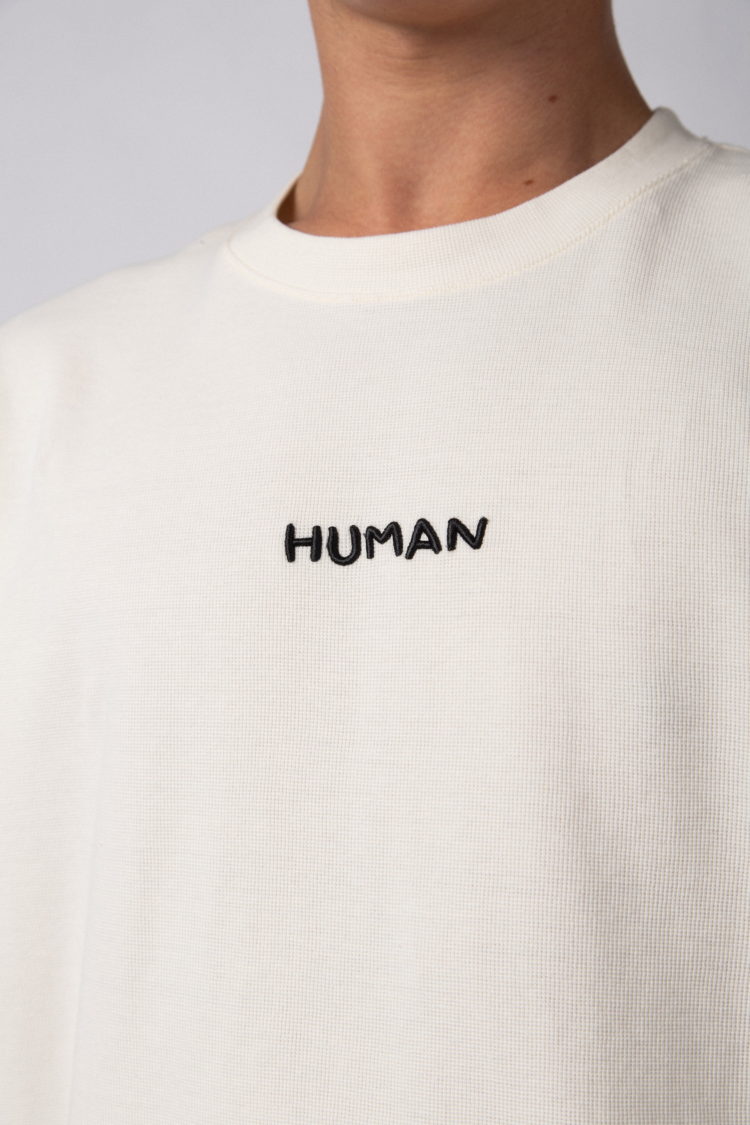 Remera Over Hana Hum Crudo