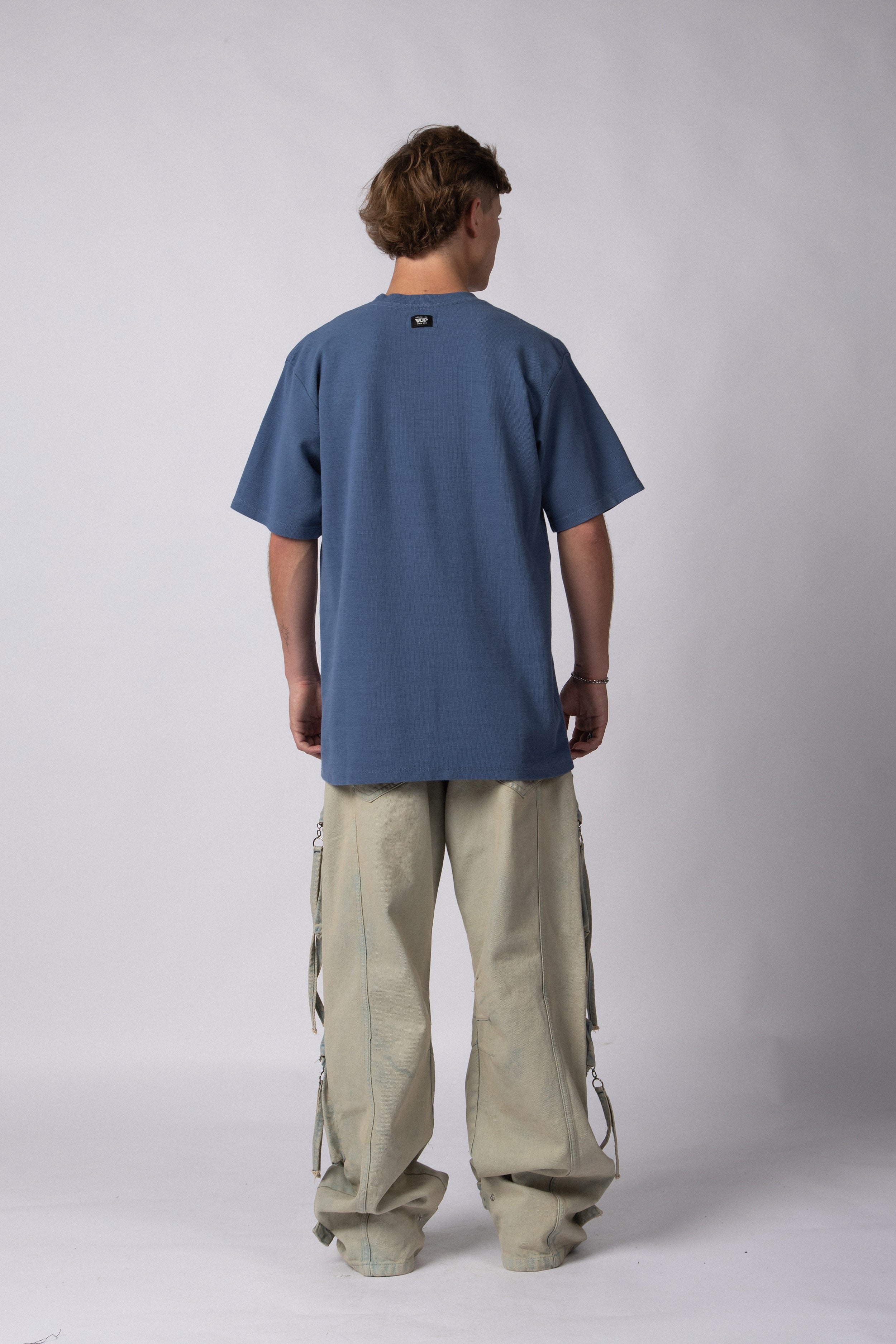 Remera Over Hana Hum Navy