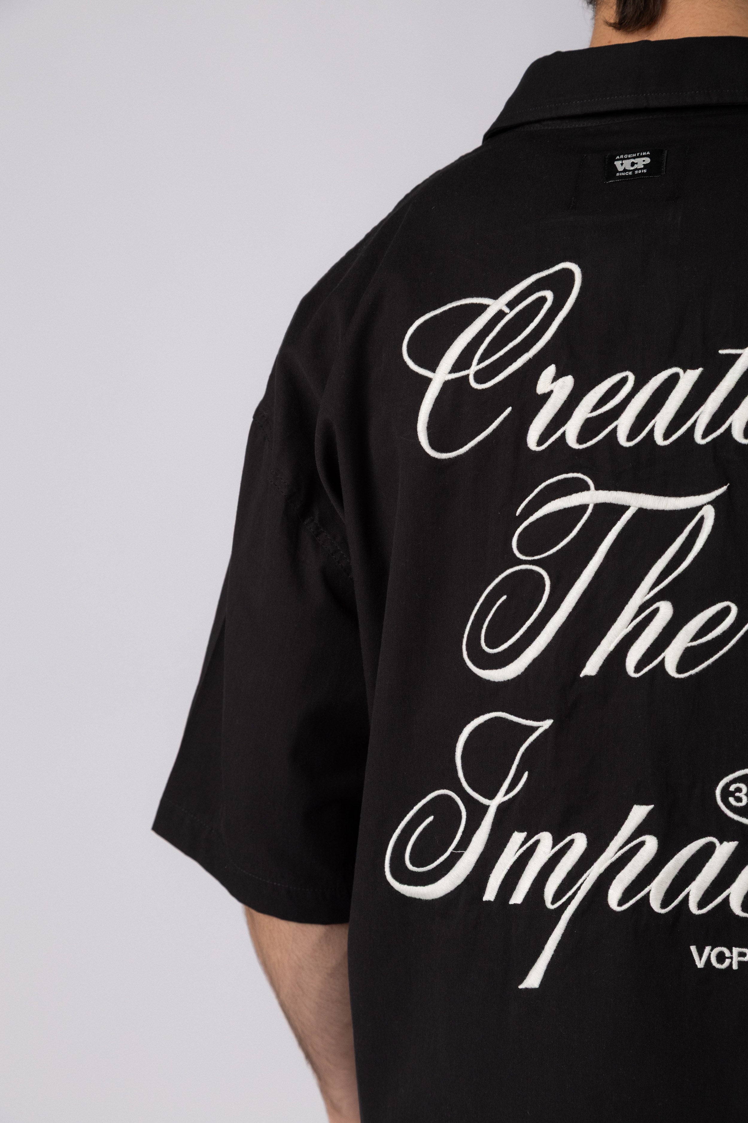Camisa Manga Corta Kye Impact Negra