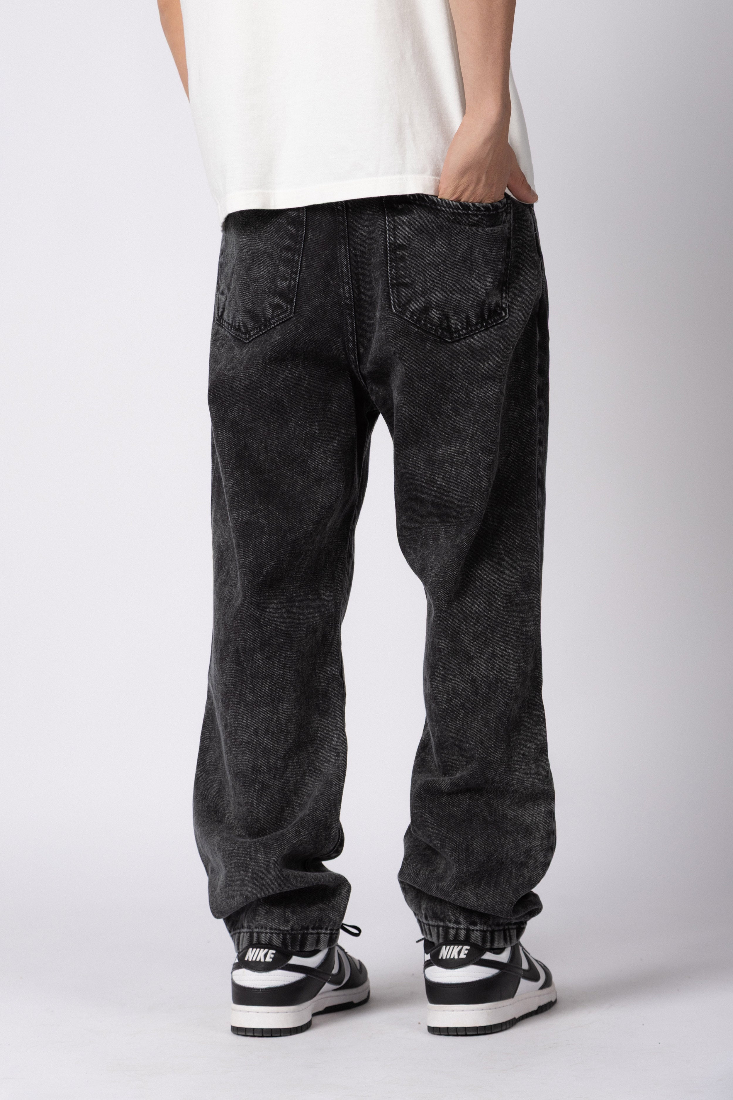 Jean Mom Shelby Smoked Gris
