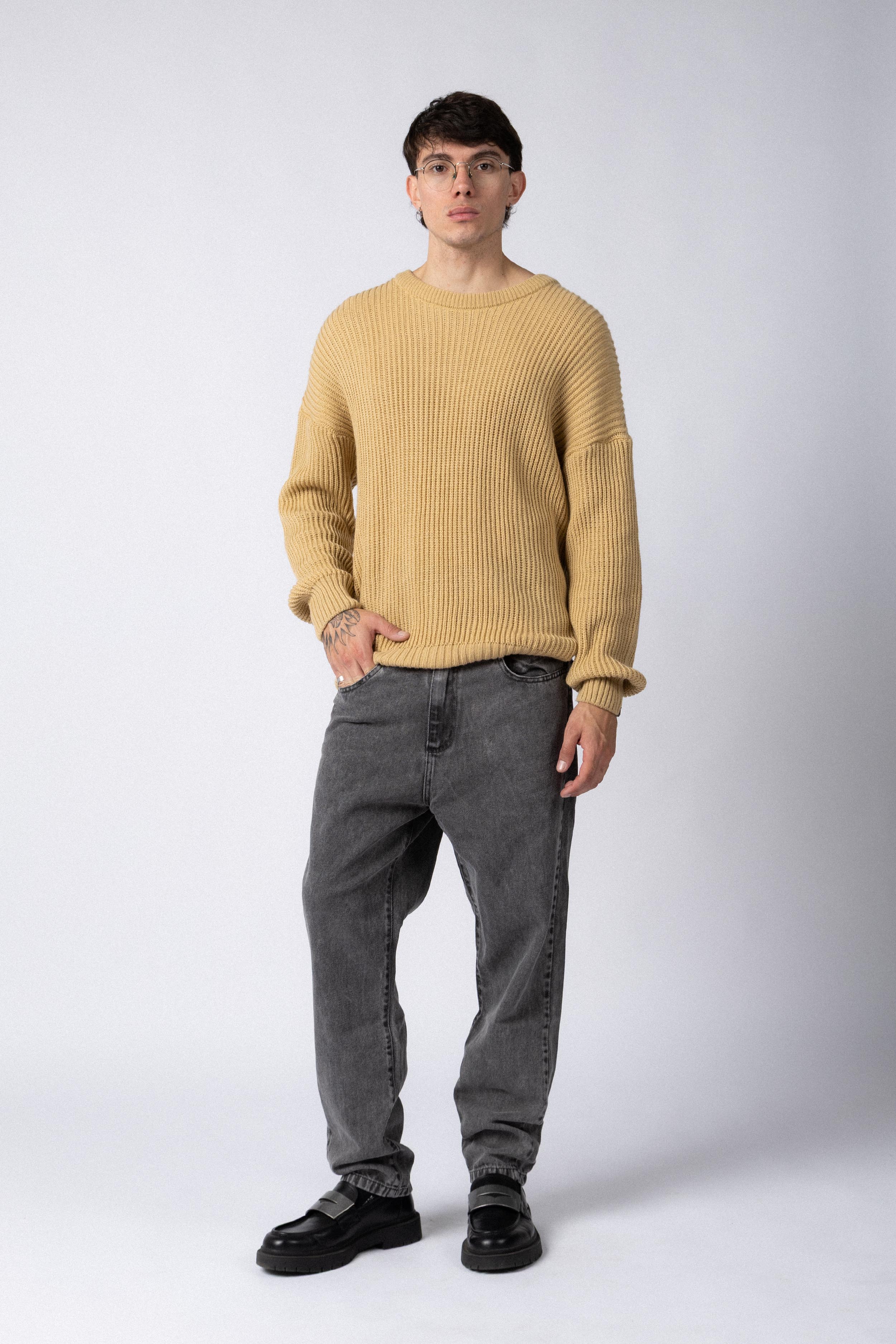 Jean Mom Shelby Smoked Gris