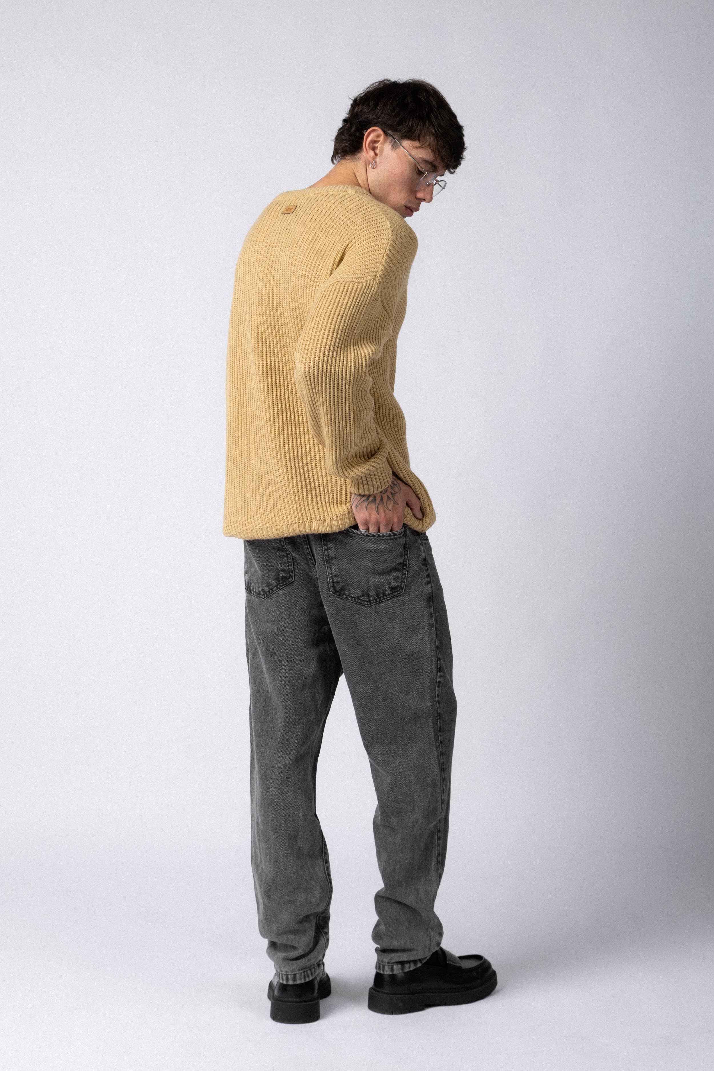 Jean Mom Shelby Smoked Gris