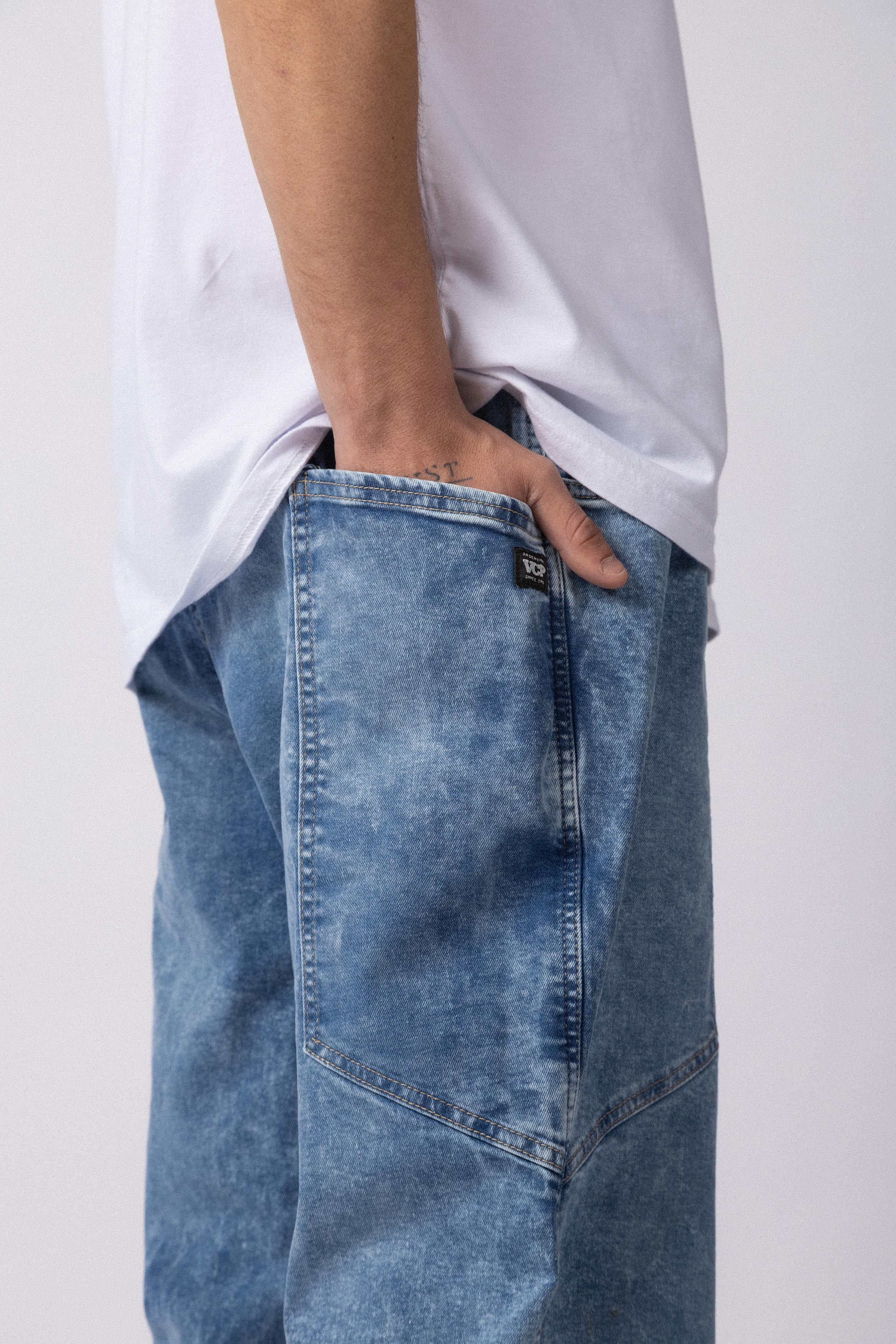 Jogjean Over Marcus Azul