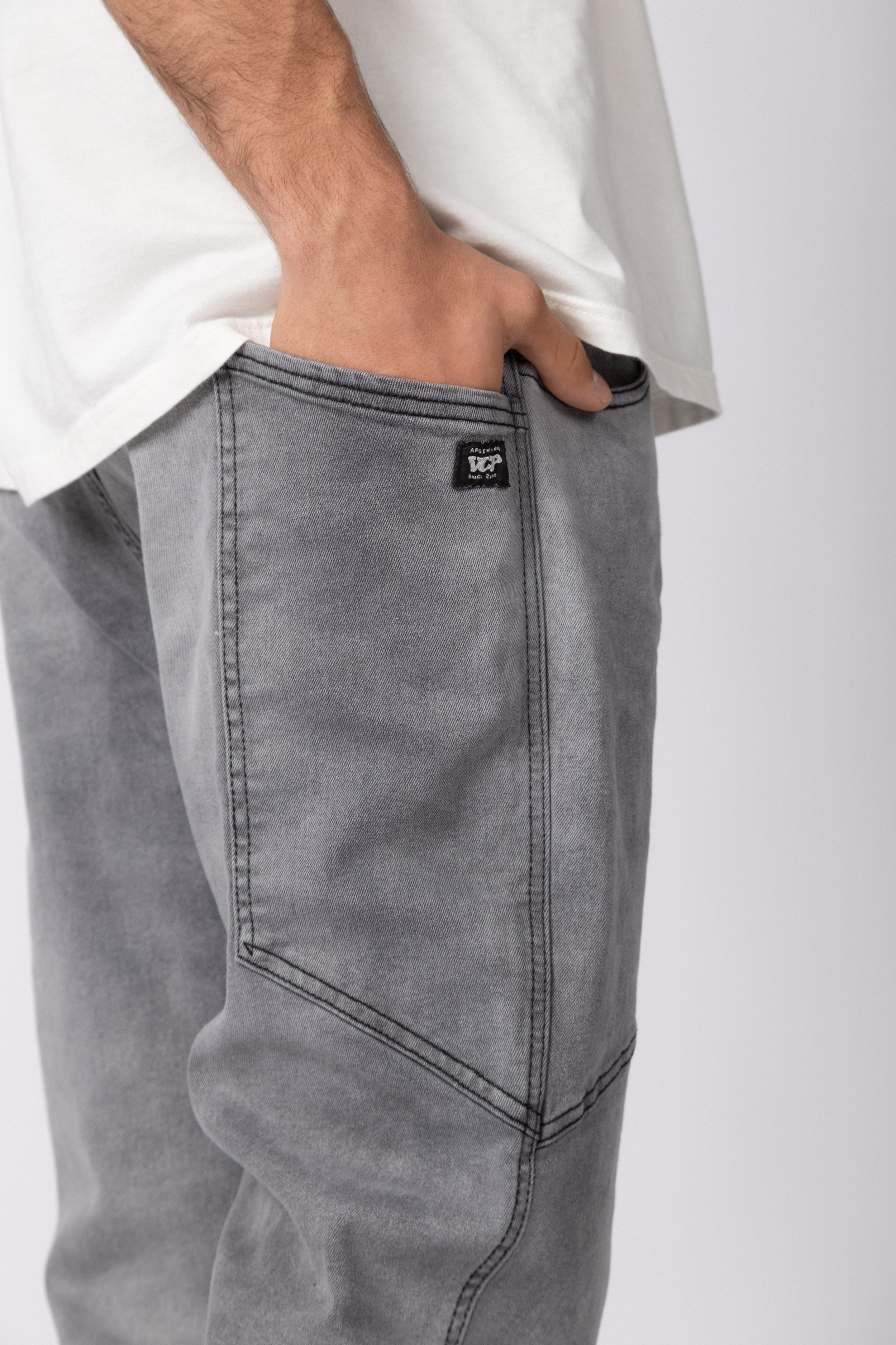 Jogjean Over Marcus Gris