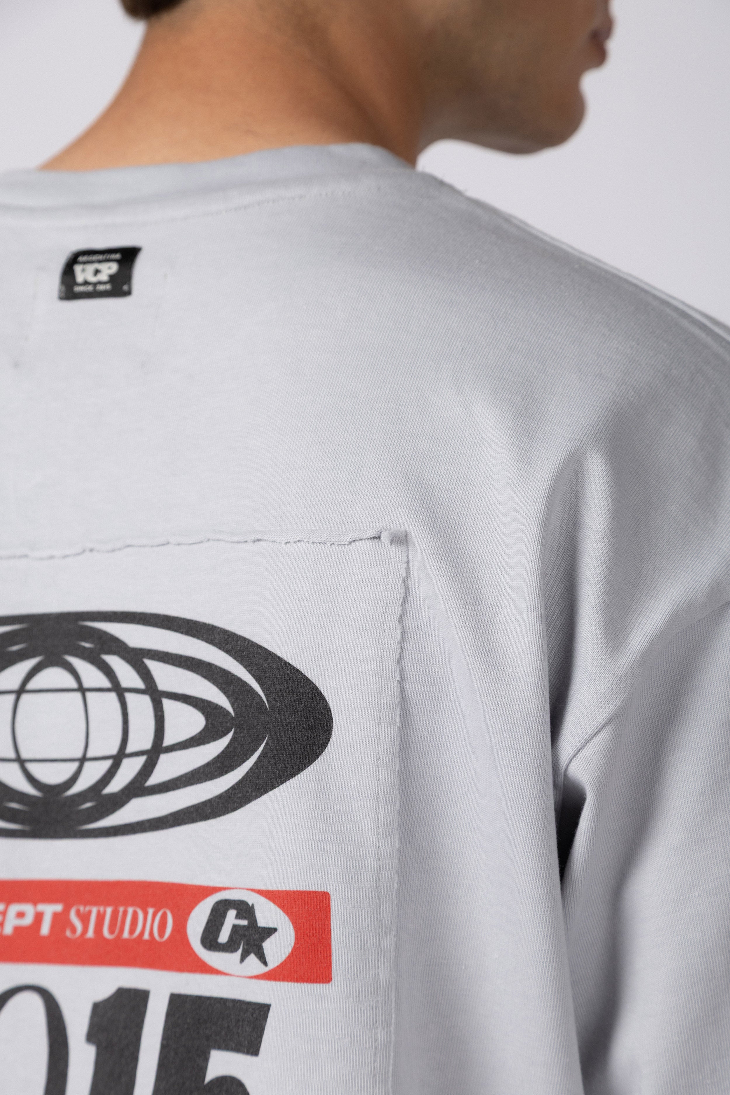 Remera HR Label Gris