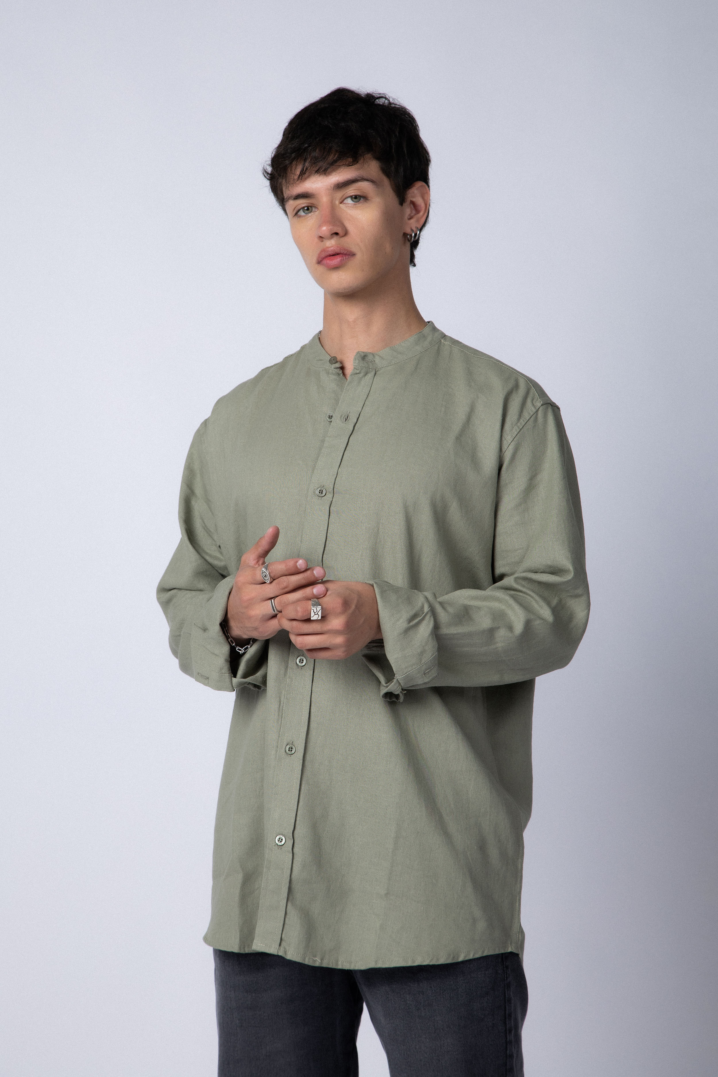 Camisa Manga Larga Mao Lino Hemsut Militar