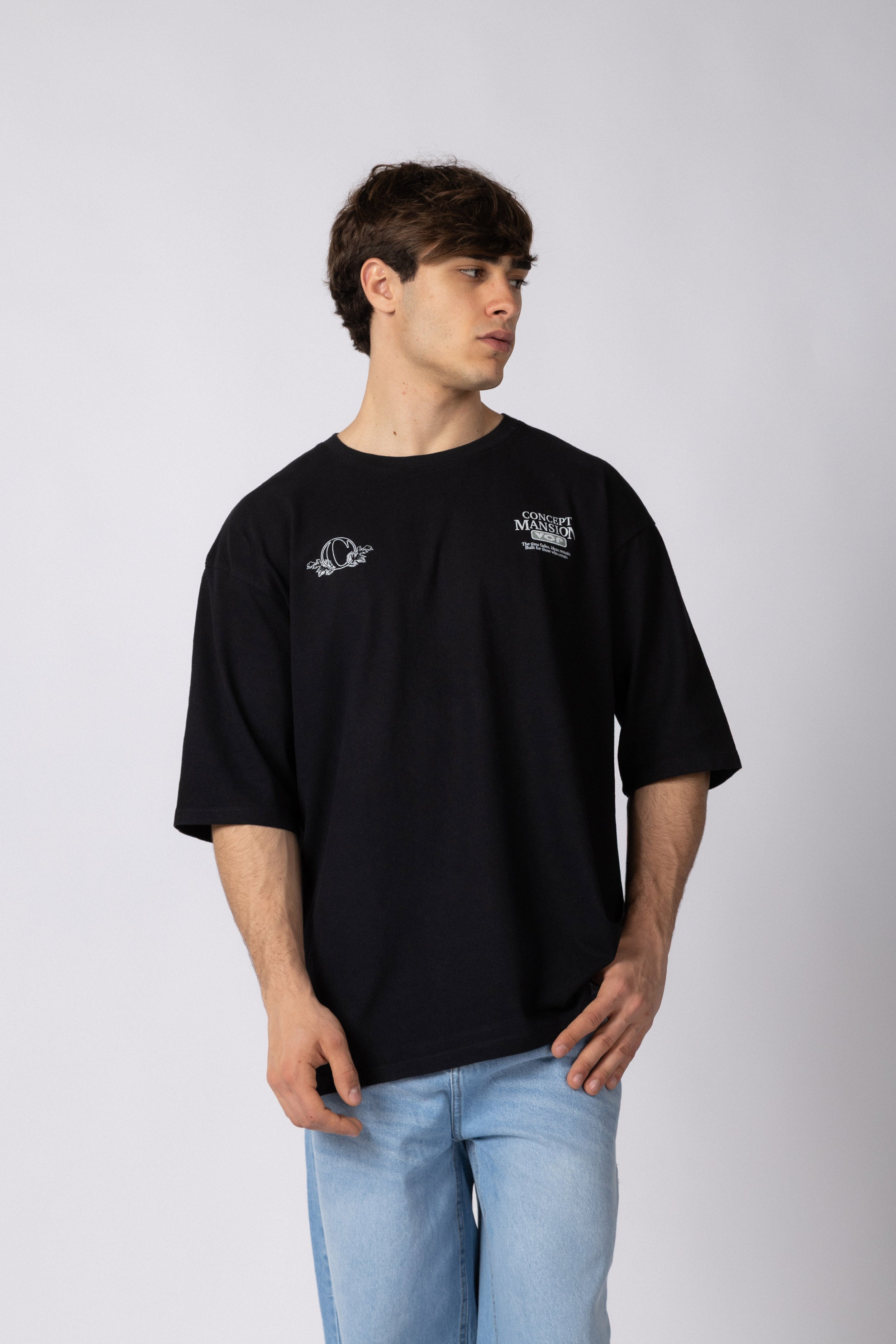 Remera Over Rhy Mansion Negra