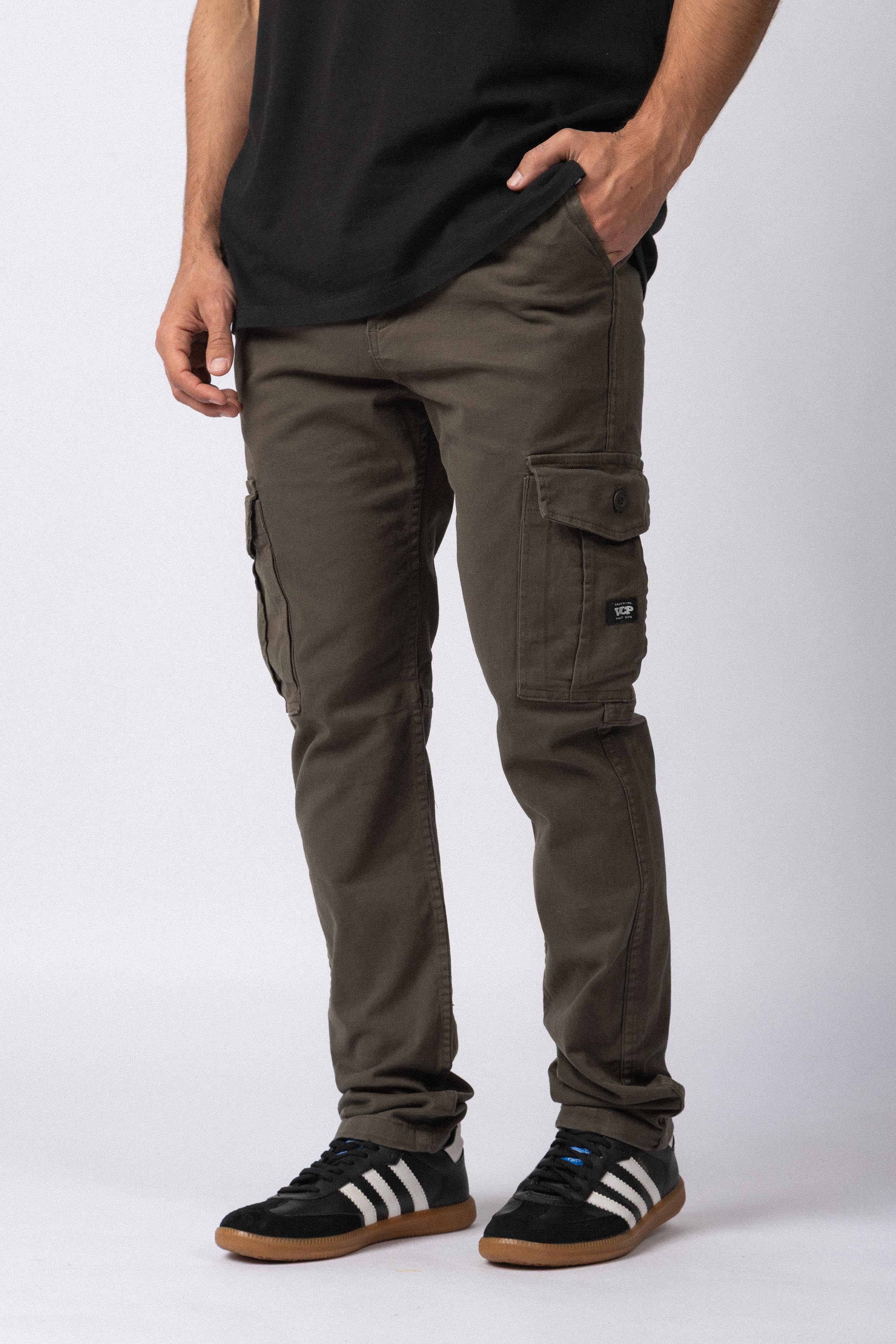 Pantalón Cargo Trail Militar