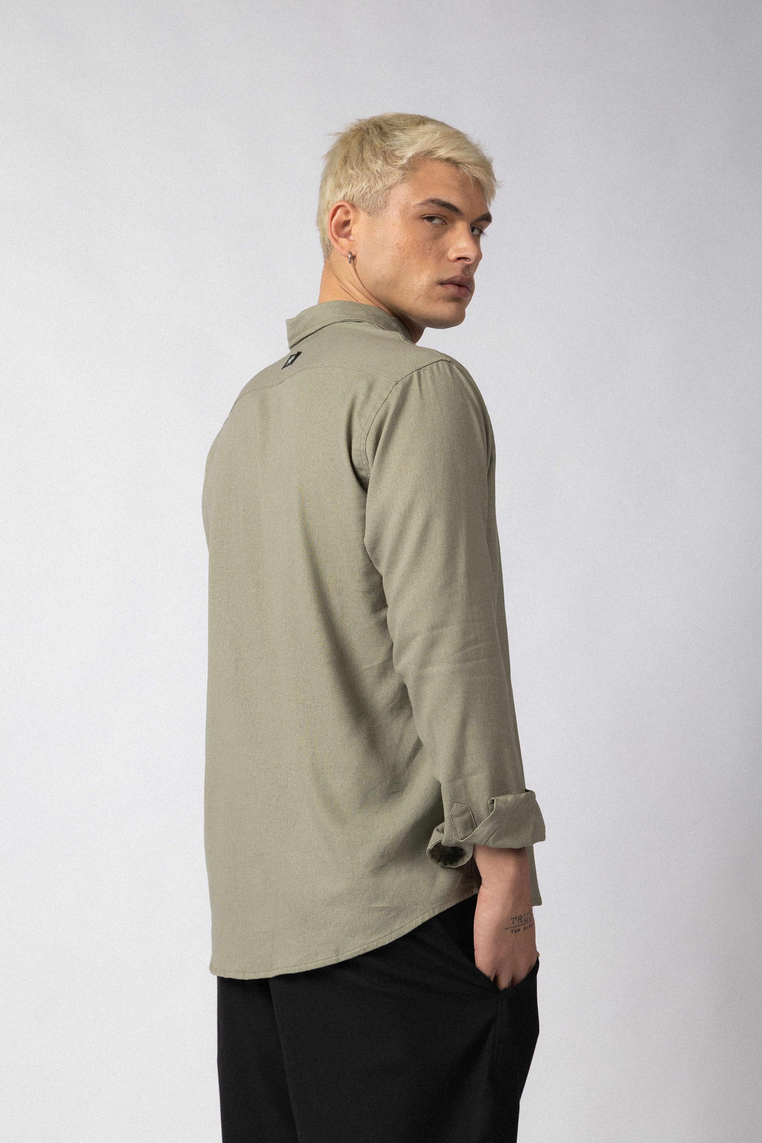 Camisa Manga Larga Lino Raze Militar