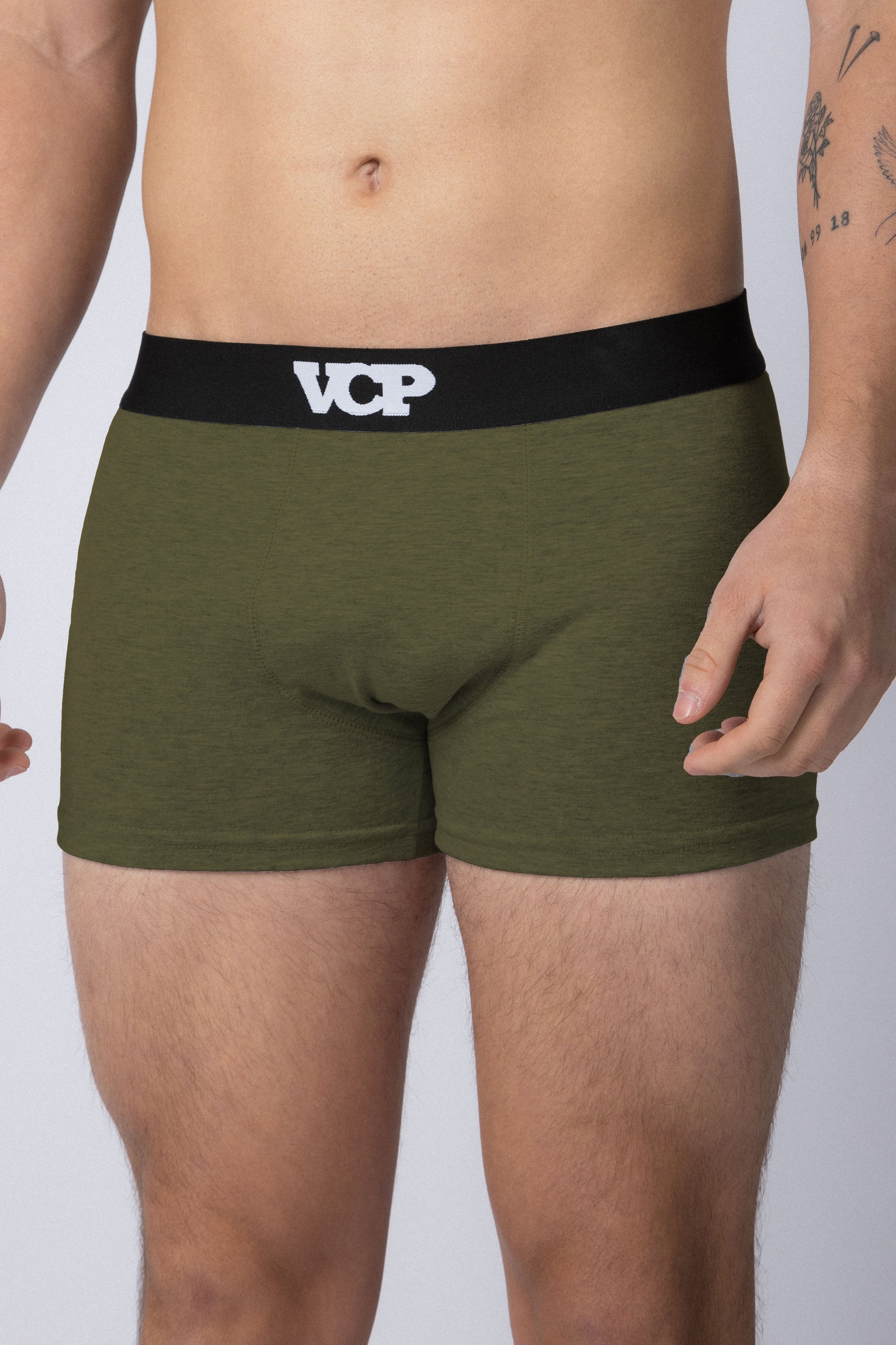 Boxer Goth Militar