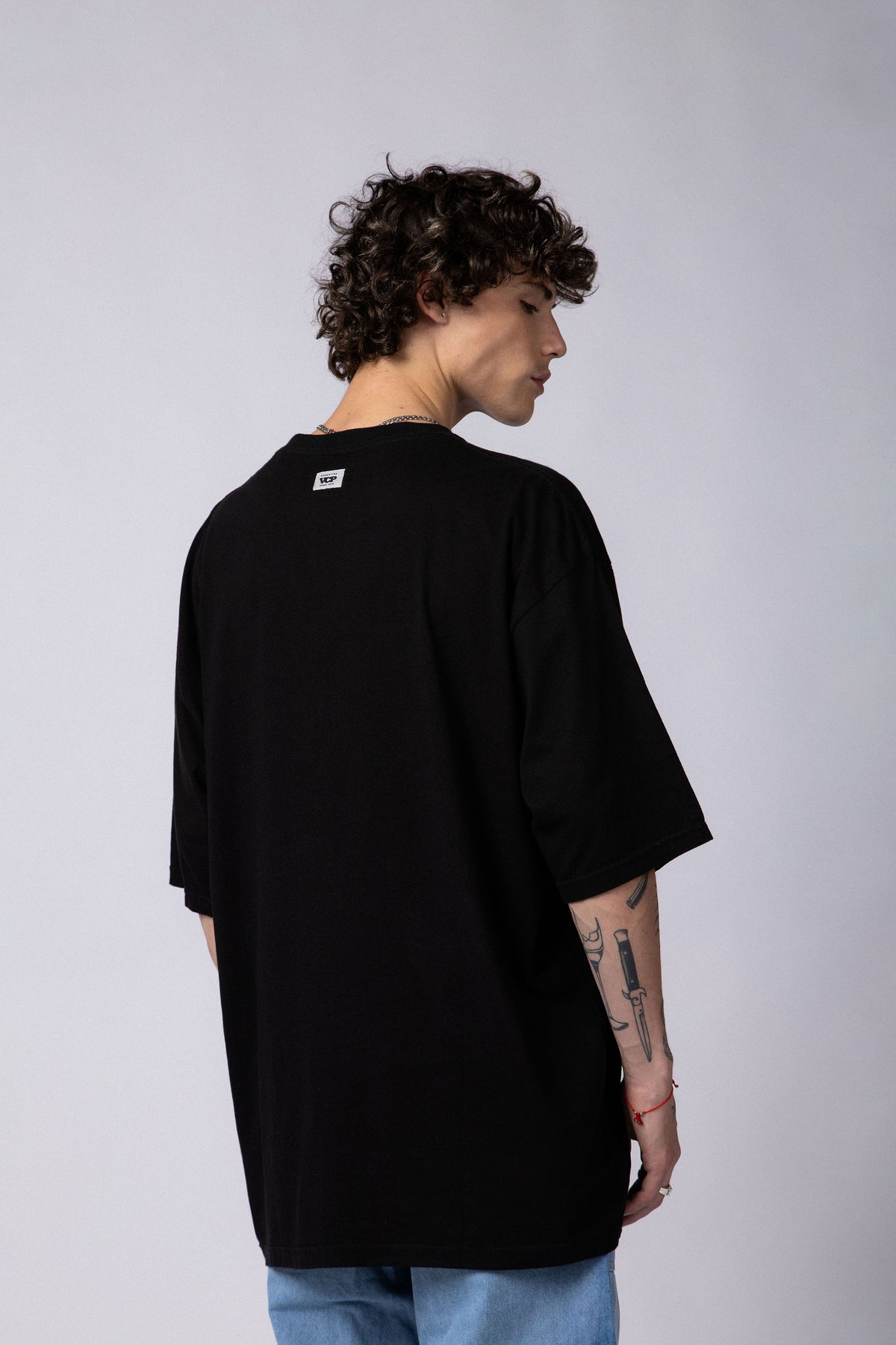 Remera Over Theo Negra