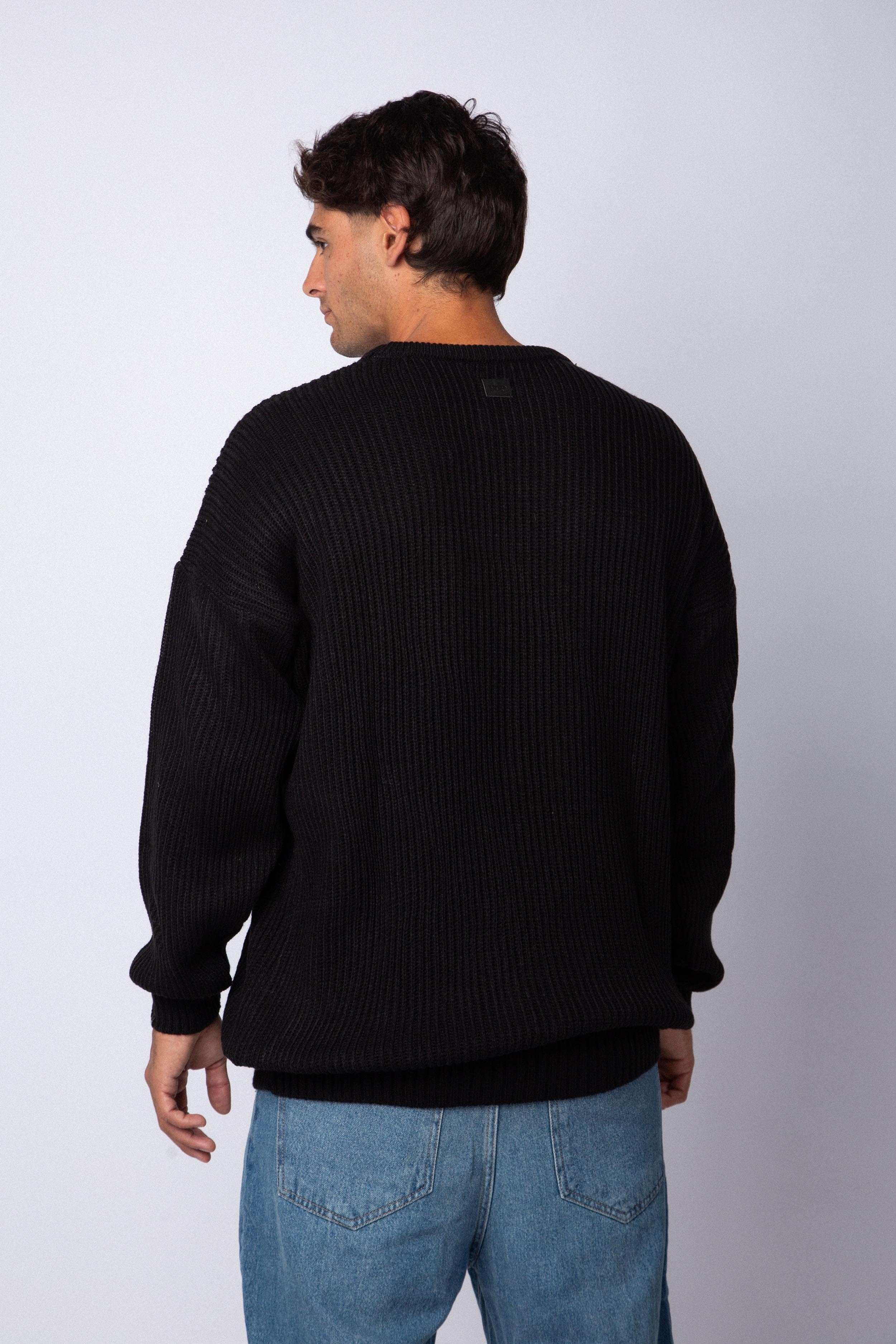 Sweater Over Trekker Negro