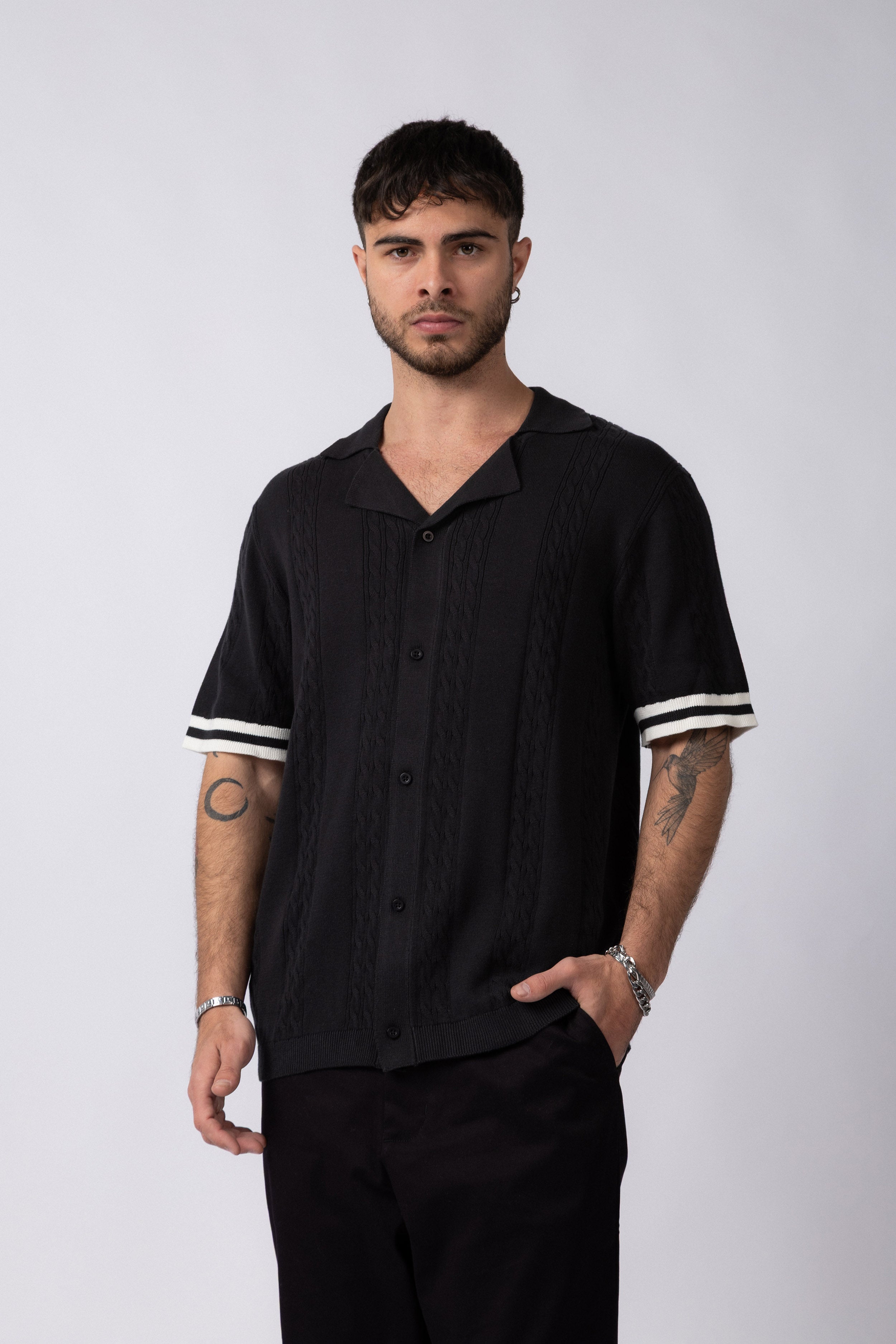 Camisa Manga Corta Tejida Mist Negra