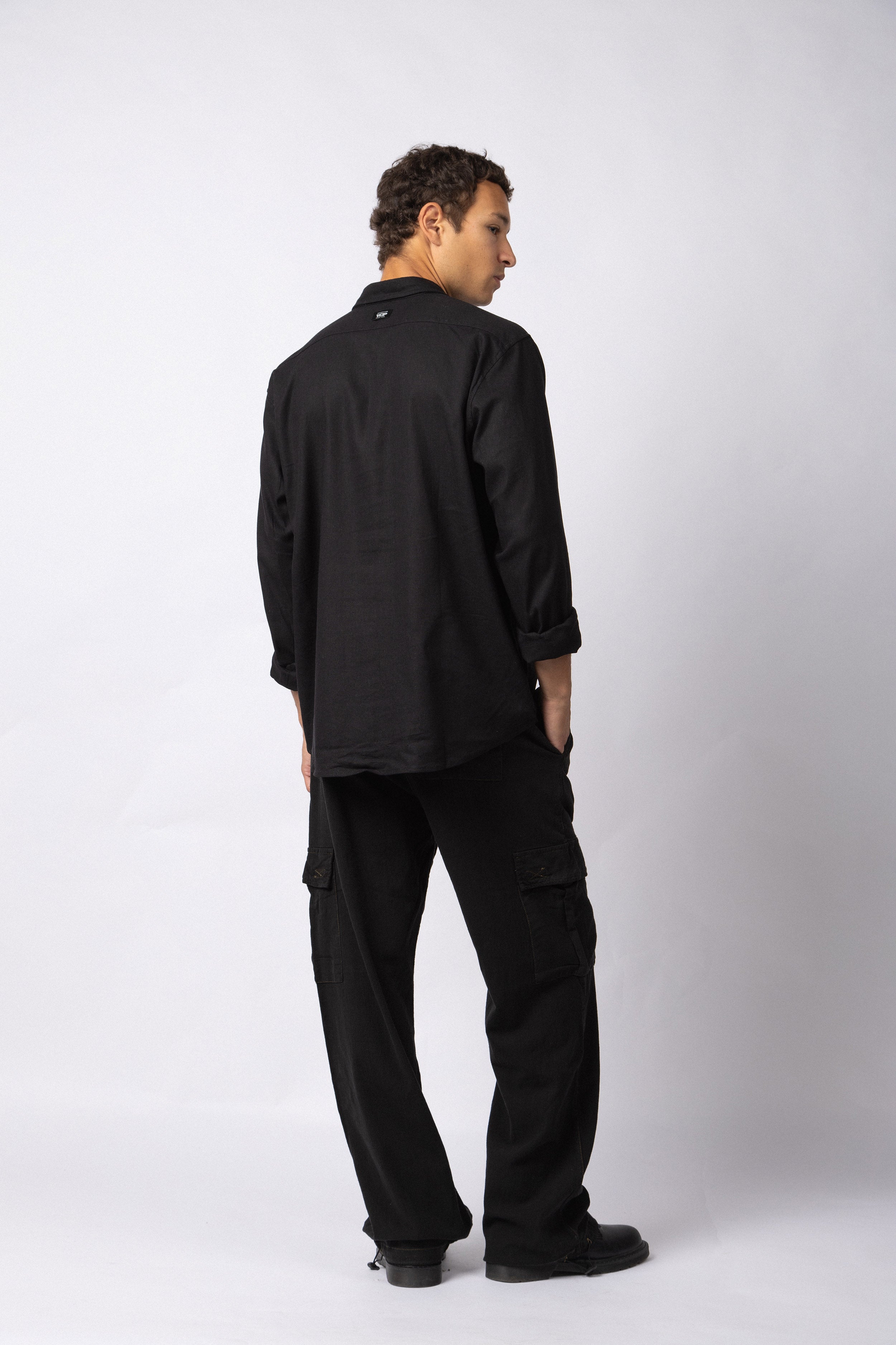 Camisa Manga Larga Lino Raze Negra