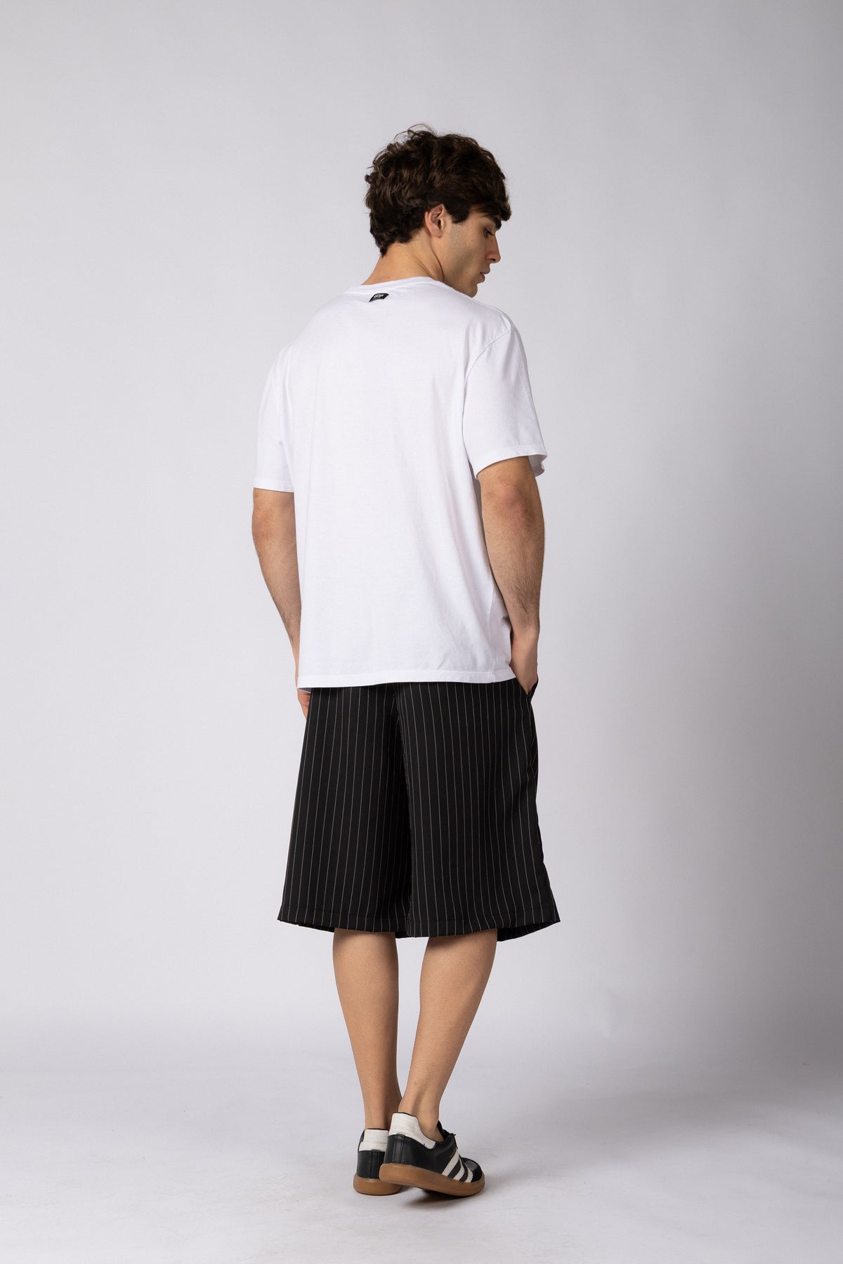 Bermuda Sastrero Baggy Ellis Negra