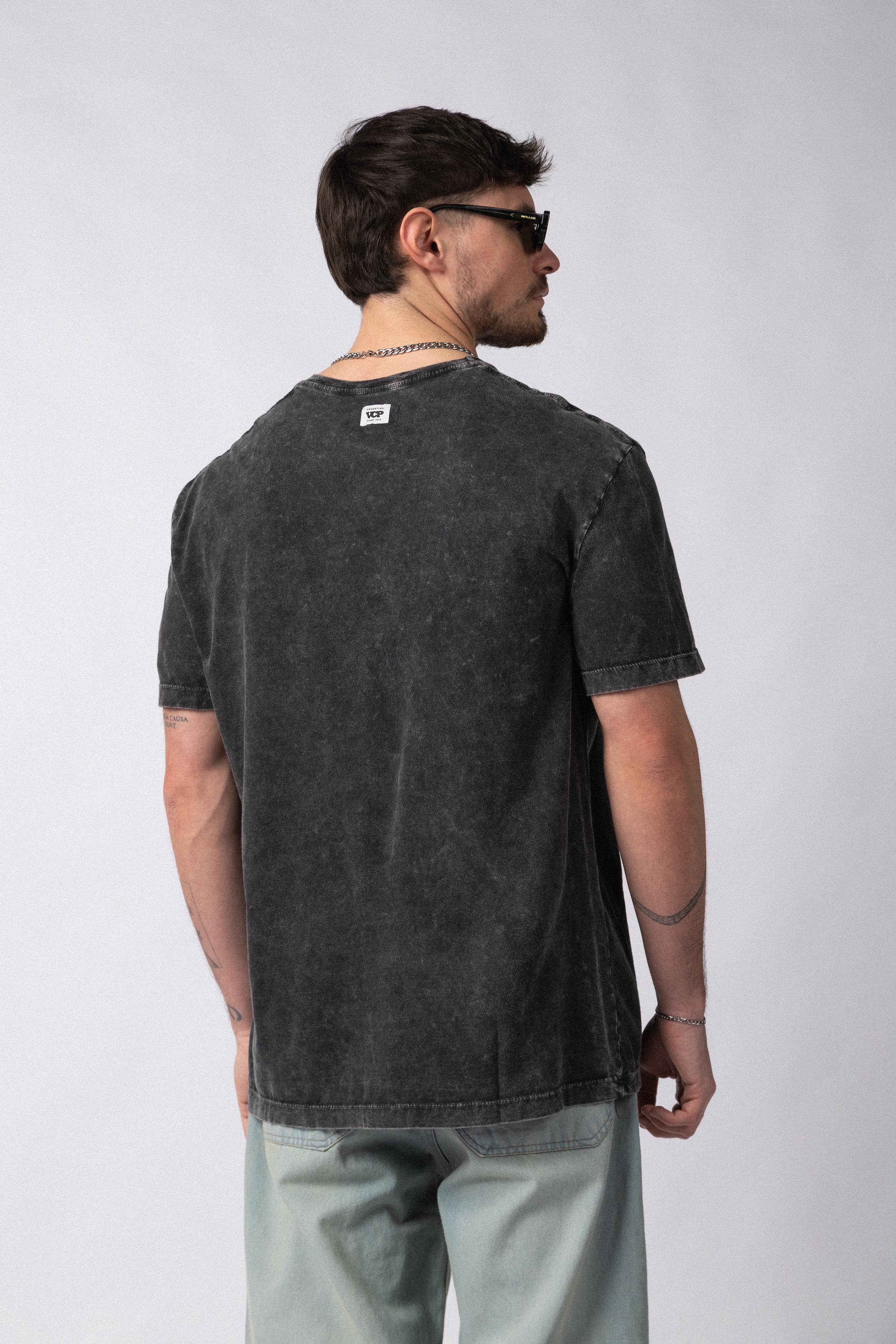 Remera Darby Negra