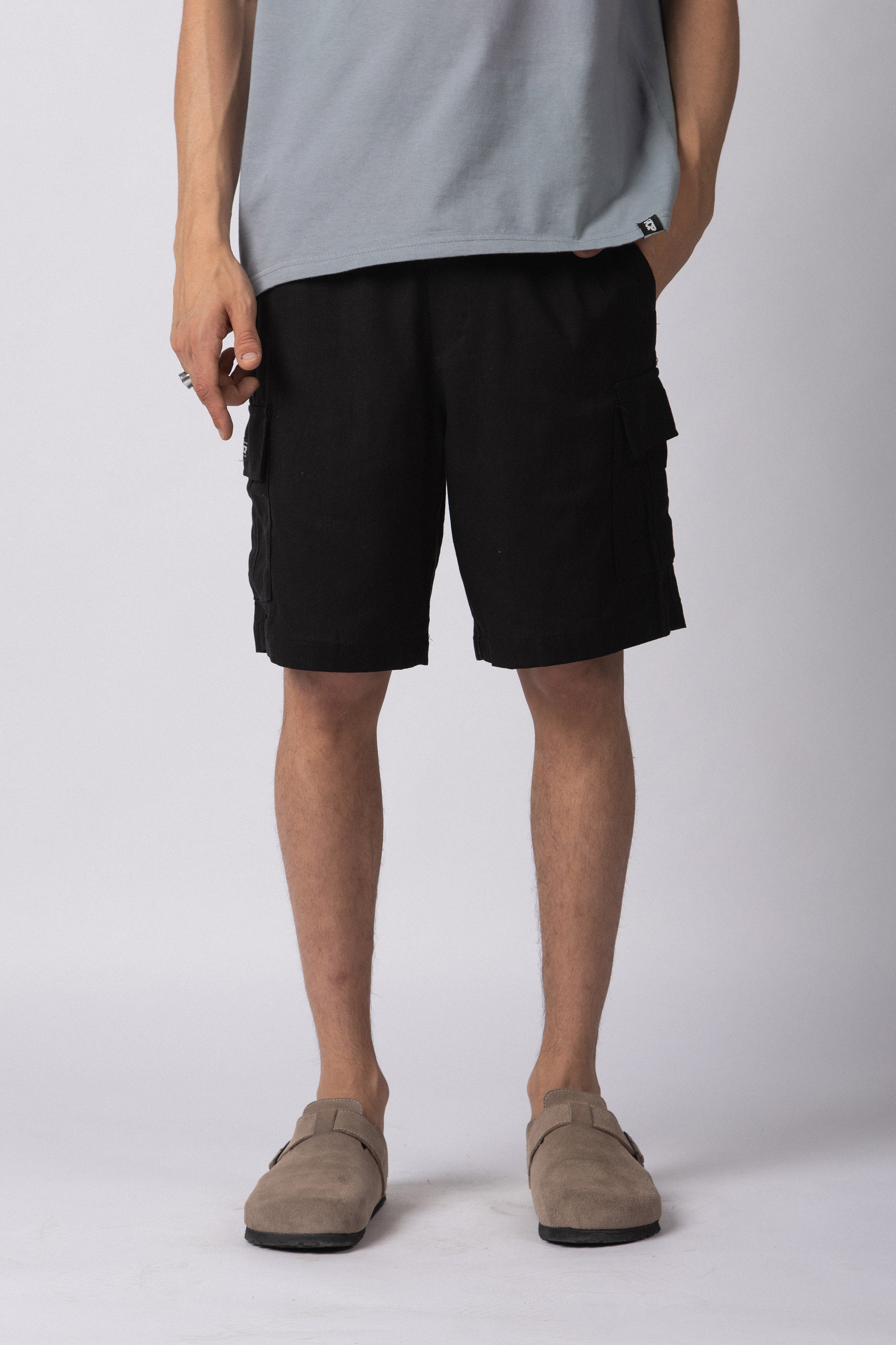 Bermuda Lino Cargo Yuno Negra