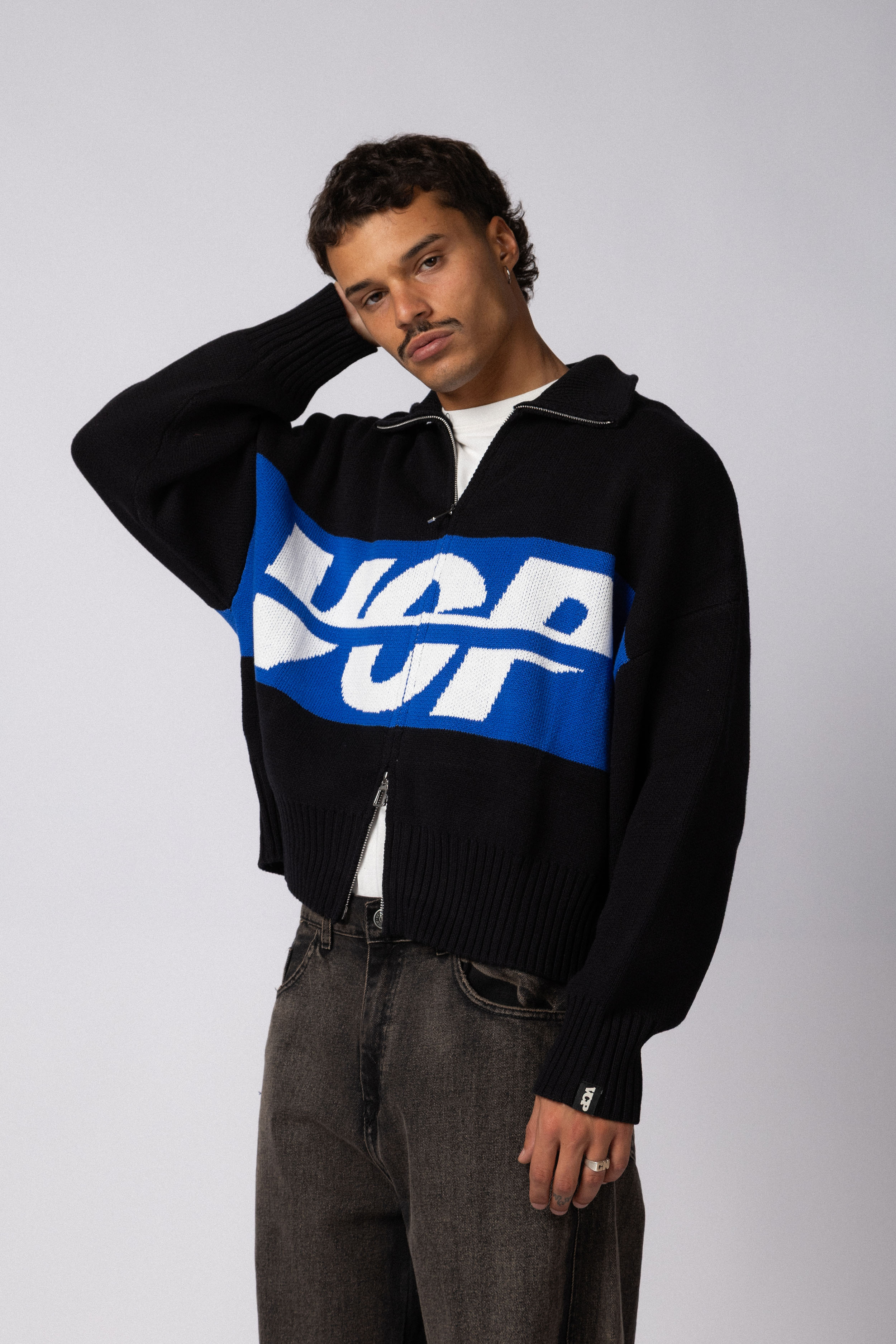 Campera Tejida ID Negra