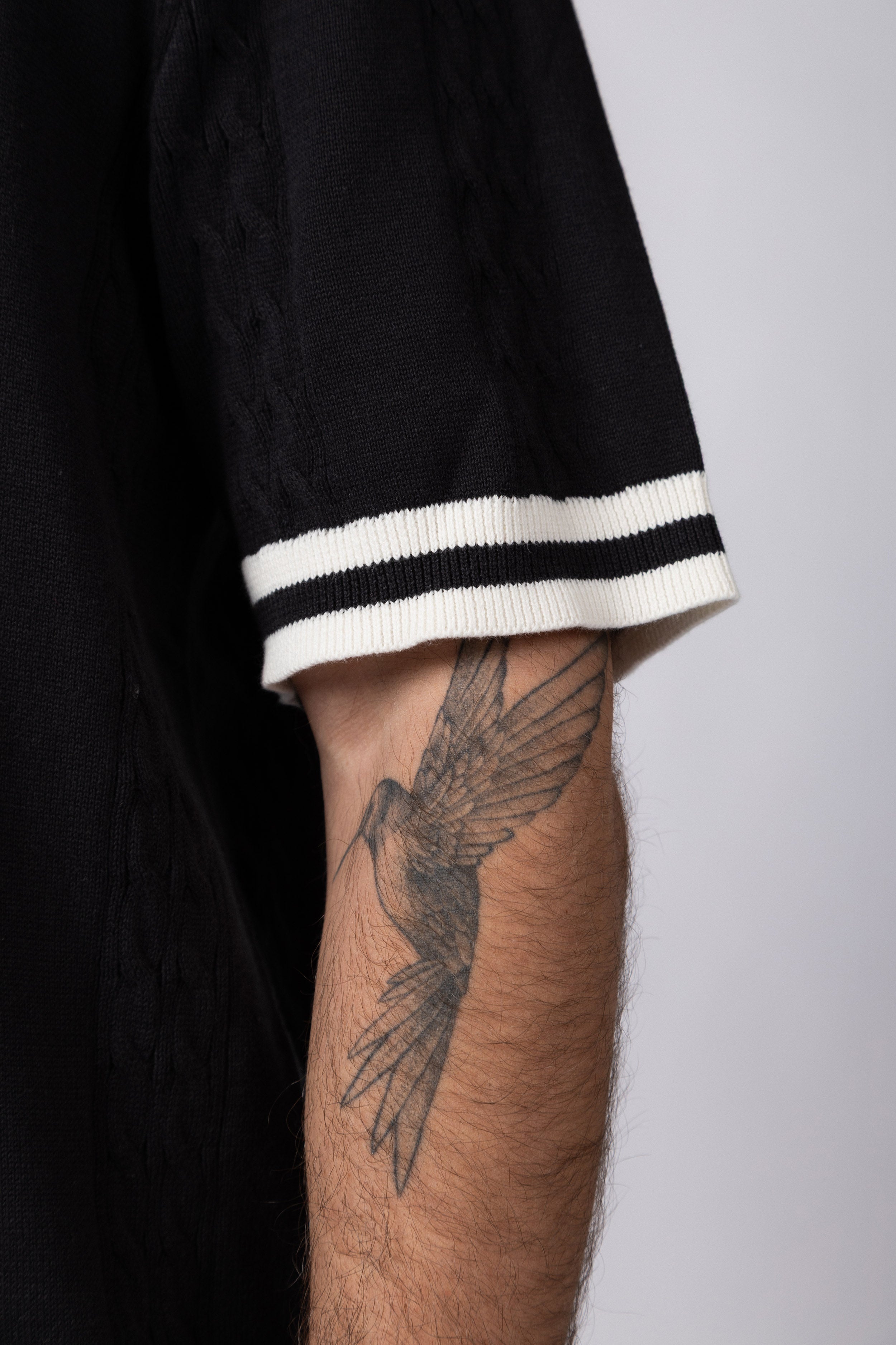 Camisa Manga Corta Tejida Mist Negra